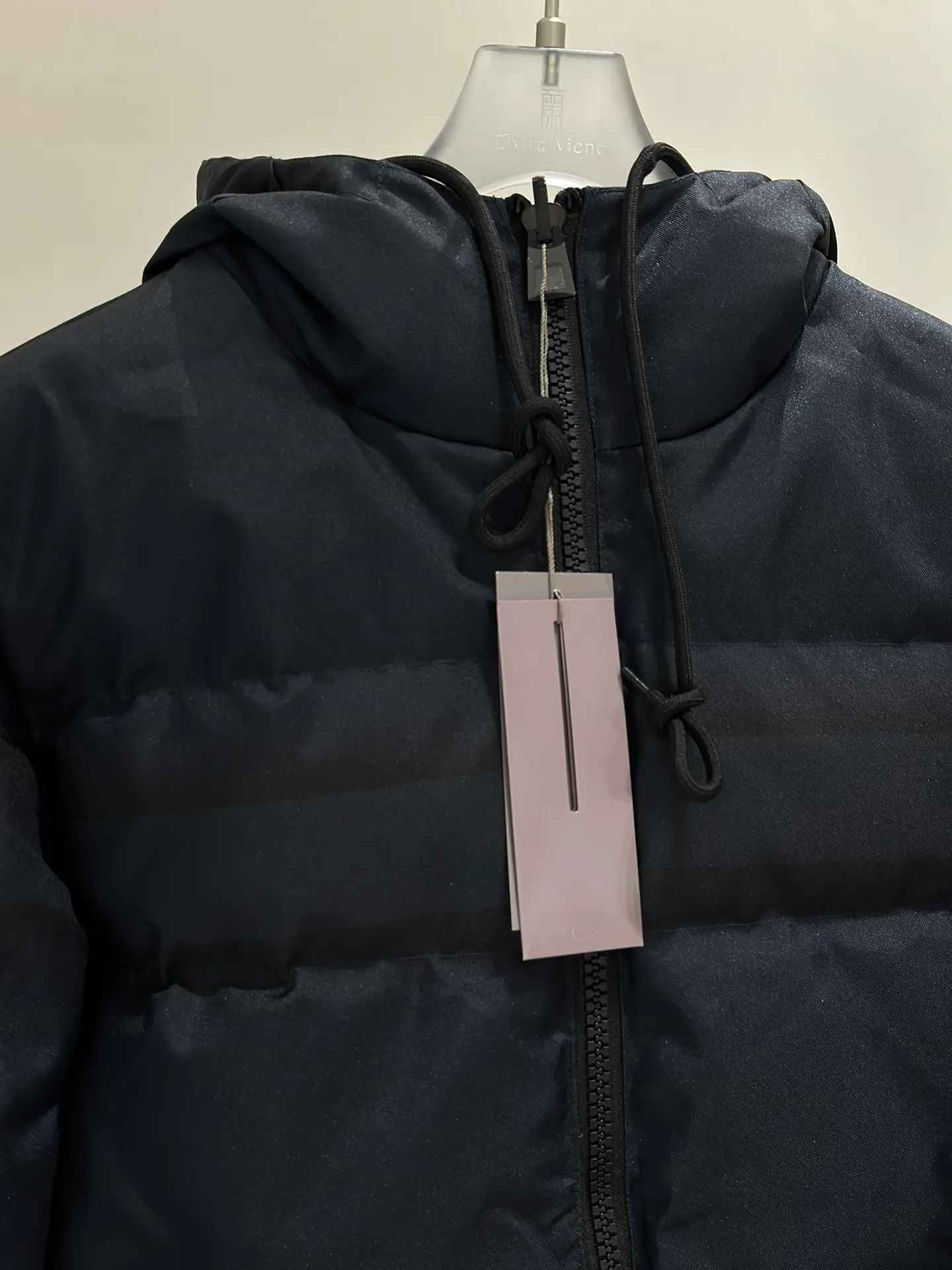 🅿️980 package, down jacket hanging on the back, real shot # Di*r/Dior classic houndstooth all-over print, reversible down jacket/down vest