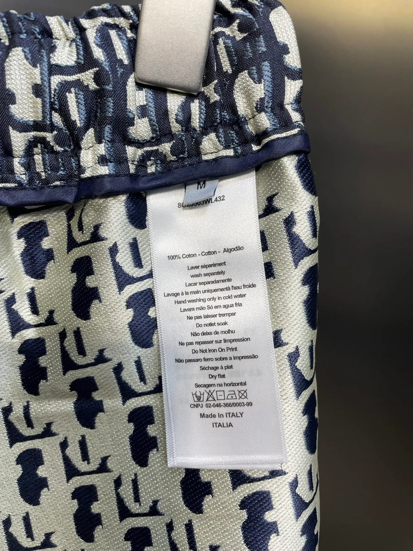 🅿️330 Dior🌟[Top replica] 25SS must-have presbyopic shorts, the most correct version of the "CHRISTIAN DIO*" logo! Very iconic Obique print! Elegant, stylish and high-end~ Can be matched with all kinds of casual items. Elastic waist + small wide leg version, very slim and long legs~ The details are full of sincerity. size: SML