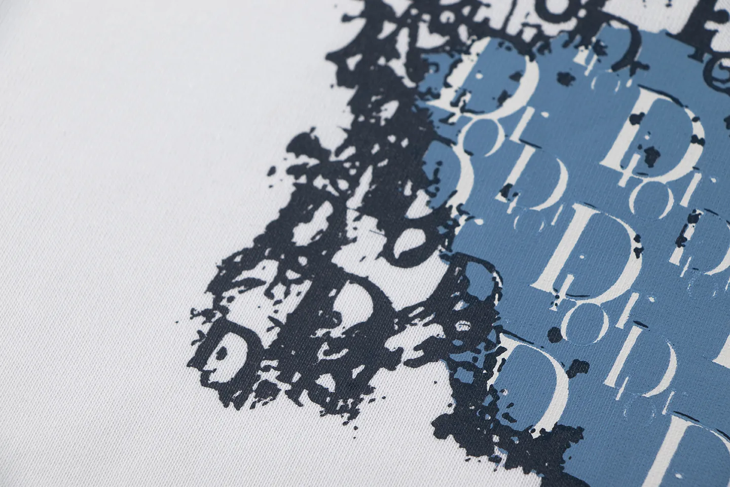 🅿️146 Dior*2025 latest short-sleeved material: high version 300g double yarn combed cotton Size: S M L XL Color: black white Style number: W2553