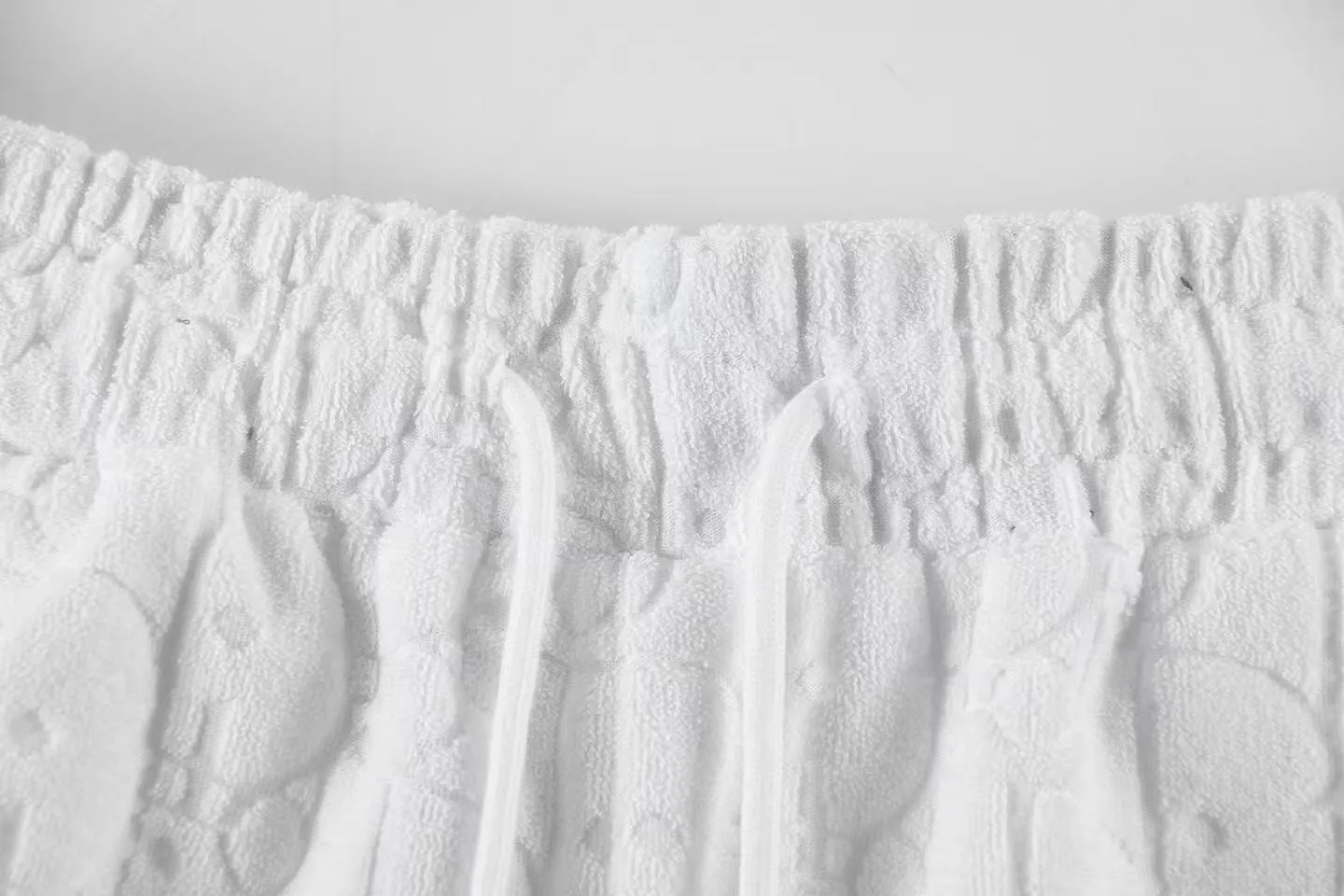 🅿️170 ❥B806# High quality Dior 2025Fall spring and summer new series presbyopia jacquard towel shorts custom-woven and dyed pure cotton 100% gram weight 300G fabric positioning and tailoring heavy material size: S M L XL color: white
