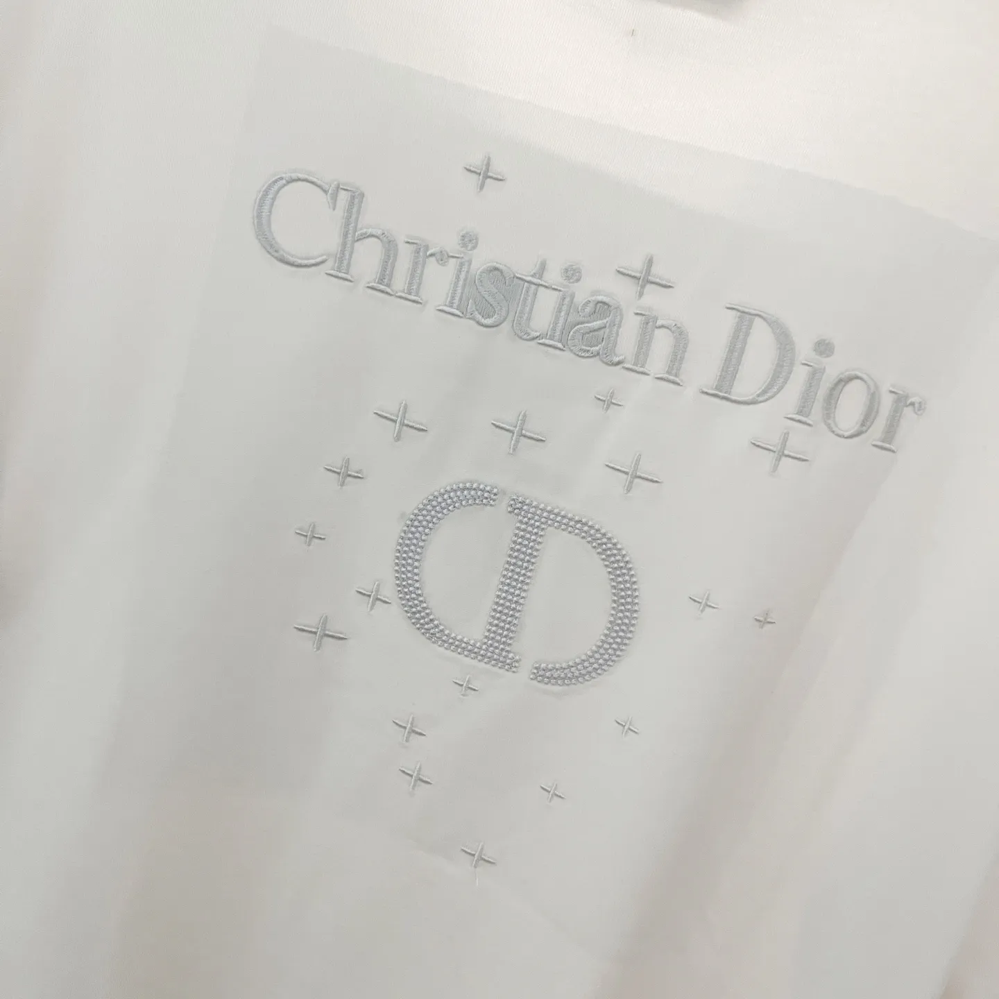 🅿️180 DIOR/Dior 260g round neck short-sleeved T-shirt, simple solid color embroidery🪡letter LOGO small label technology, official synchronization, high version, high quality, fashionable personality, versatile trend, pure original quality, original fabric, hang tag, collar label, washed wheat, three labels complete, color: black, white. Size: XS-L