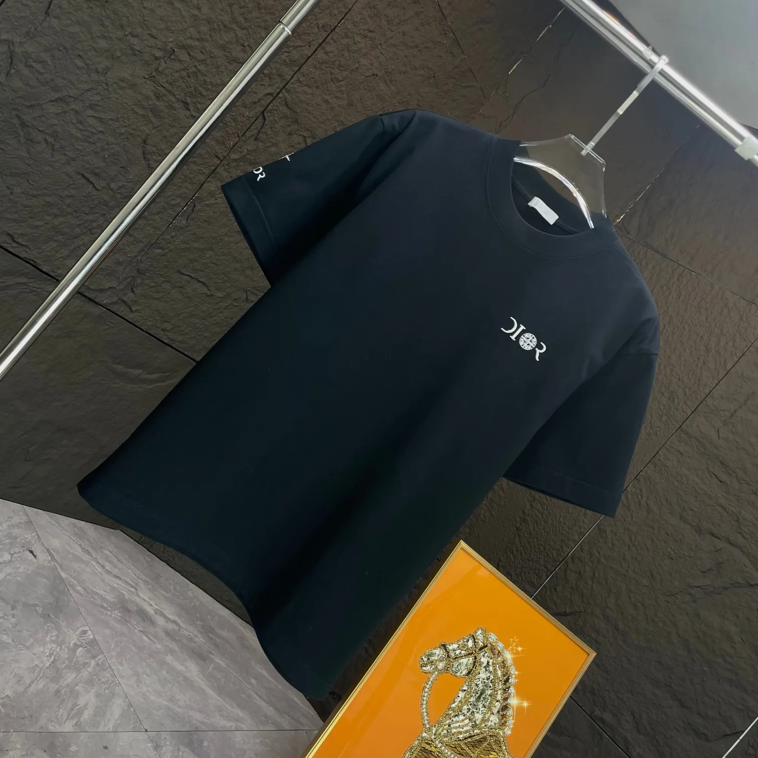 🅿️190 Dior* Dior* 2025 spring and summer new short-sleeved T-shirt Heavy cotton letter logo embroidery Color: black white Size: S M L XL XXL