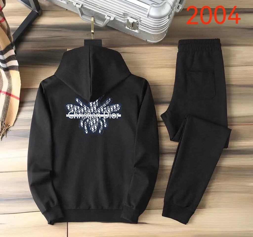 🅿️400 direct batch [DIOR Dior] (Fat Man Gospel) hot-selling suit is coming. Focus on the original version of the official website. 2025 new hot-selling cardigan sweater suit. The original order is the best. 🇭🇰The meticulous work of top designers. Just for a fitting and perfect upper body effect. 100% natural high-quality Roman cotton, close-fitting comfort, noble and elegant! Original hardware embodies elegance and nobility! Counter size: M-5XL (maximum wear up to 220 pounds)