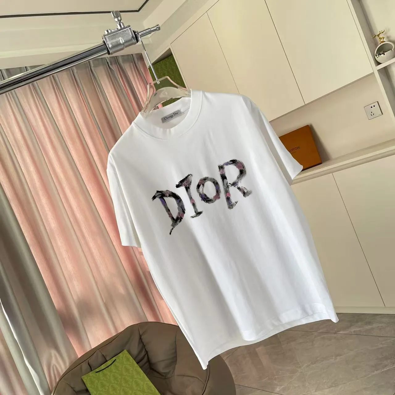 🅿️170 Dio*2025 autumn new style Personalized letter logo printing Short-sleeved T-shirt Customized fabric 300g Same style for men and women Color: Black White Pink Iron Gray Size: S M L XL XXL Five codes