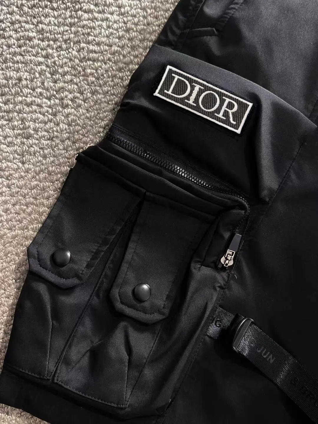 🅿️360 next day shipping DIOR Dior Heavy Industry Design Functional Workwear 2025 Men's Summer Multi-Pocket Paratrooper Pants Loose Sports Five-Fifth Pants Trendy Brand Medium Pants Size M-3XL