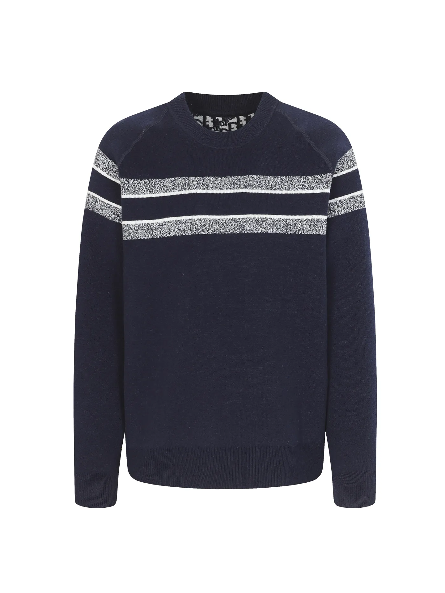 🅿️520 DIOR/Dior 25FW presbyopic reversible cashmere crew neck sweater. The fabric is made of top-quality cashmere yarn. The new autumn and winter Oblique jacquard knitted cashmere sweater adopts a reversible design and is made of high-quality cashmere material. After fine weaving process, it presents a soft and comfortable touch and excellent thermal insulation performance. The iconic Oblique jacquard pattern is perfectly presented through precision knitting technology. It can be worn on both sides, showing different style charms. The round neck design is simple and elegant, suitable for various matching occasions. Exquisite knitting technology ensures that the clothes are not easily deformed and remain crisp and long-lasting. The double-sided design concept reflects DIOR's perfect balance of practicality and fashion. Each sweater undergoes strict quality inspection to ensure that the quality meets the brand's consistently high standards. This knitted item combines warmth and style, making it an exquisite addition to your autumn and winter wardrobe. Size:S/M/L