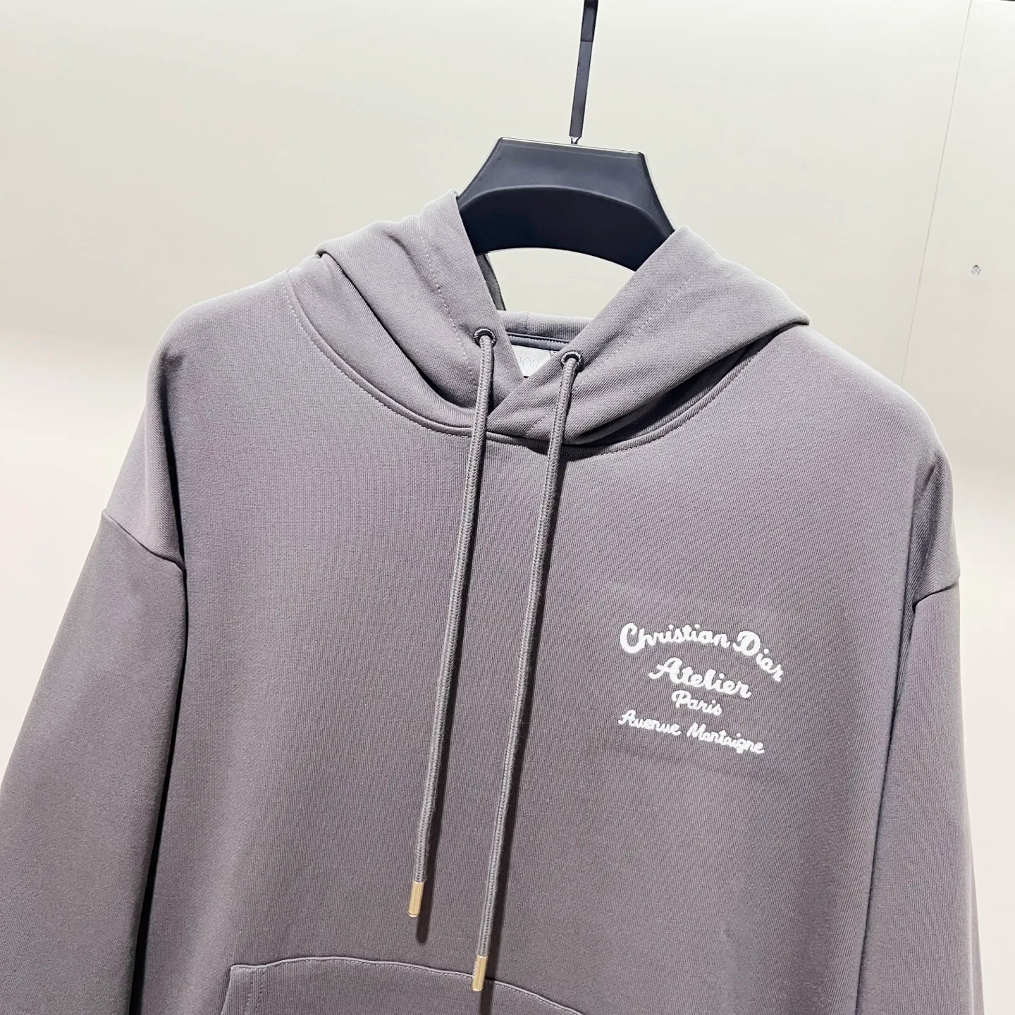 🅿️290 DIOR/Dior 420g pure cotton fabric hooded sweatshirt, front and back knot letter signature ✍️embroidery🪡LOGO logo, official synchronization, high version, high quality, fashionable personality, versatile trend, pure original quality, original fabric, tag, collar label, washed wheat, complete three standards, color: black, khaki, white, gray. Size: XS-L