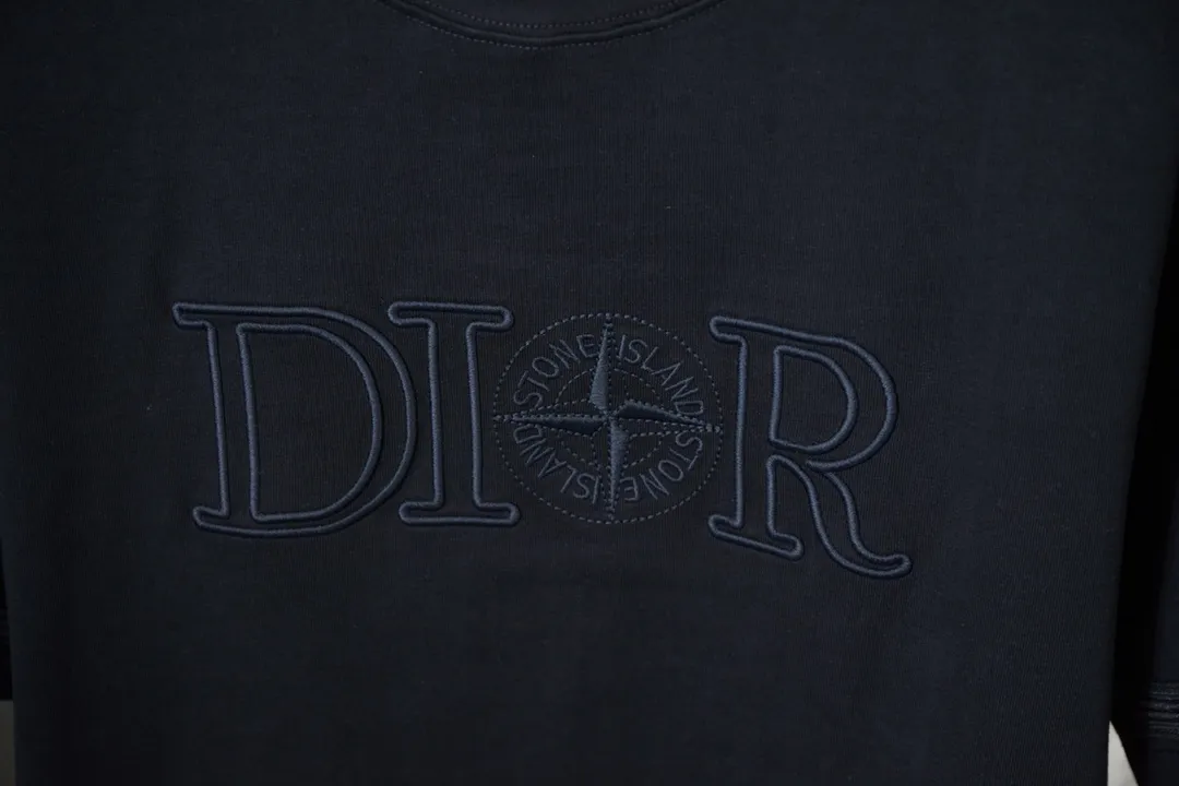 🅿️210 High quality D*OR2025 latest Dior co-branded Stone Island short-sleeved T-shirt, pure cotton double yarn fabric, using high-density thread embroidery, loose version, full set of accessories, soft and thick fabric, complete with three standards, same style for men and women S M L XL