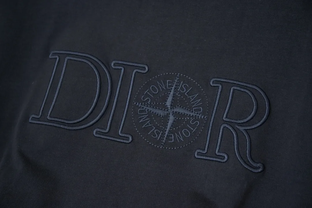 🅿️210 High quality D*OR2025 latest Dior co-branded Stone Island short-sleeved T-shirt, pure cotton double yarn fabric, using high-density thread embroidery, loose version, full set of accessories, soft and thick fabric, complete with three standards, same style for men and women S M L XL