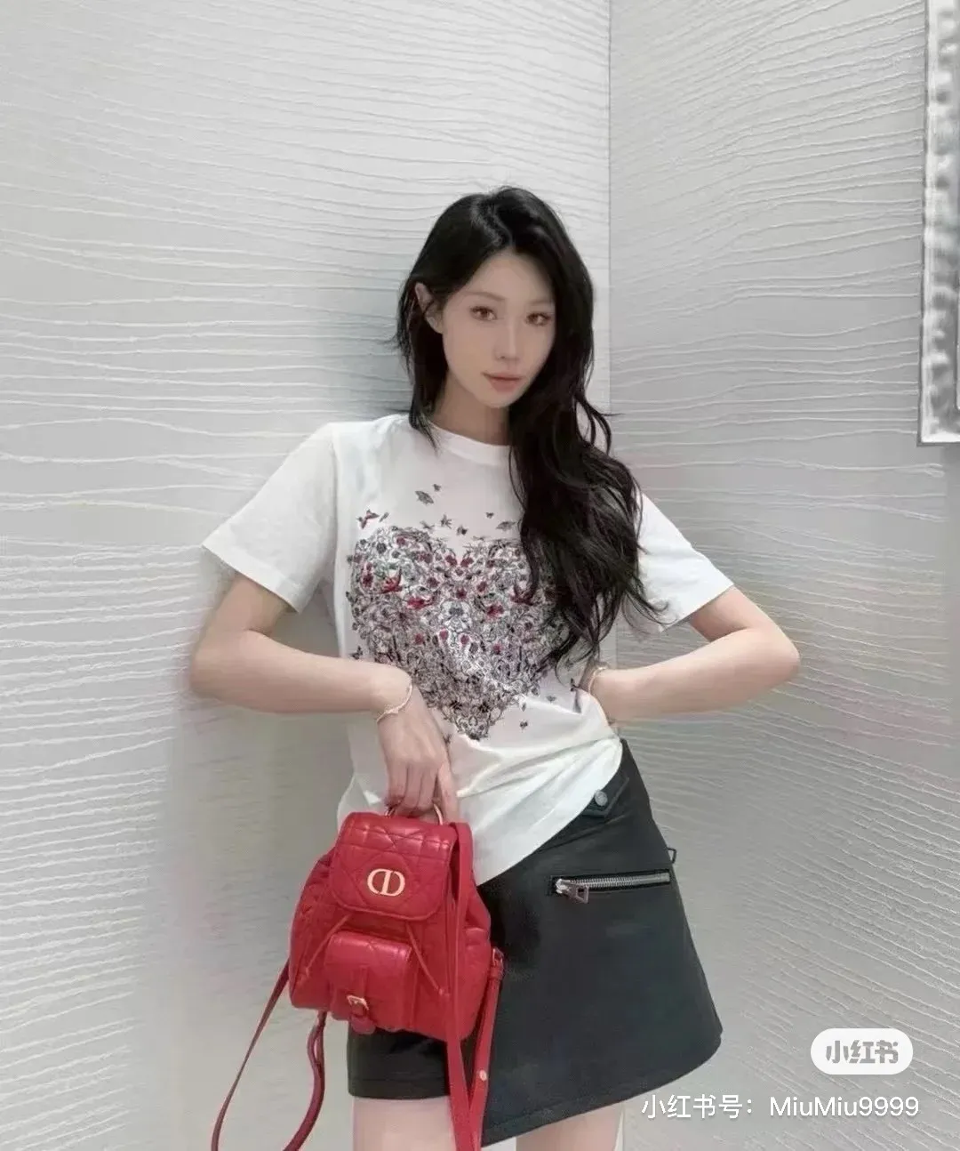 🅿️130 M223#Dior Dior•25ss new heavy industry embroidered short-sleeved T-shirt ✅✅✅Ready stock Focus on quality Feel free to compare Size: S M L Color: White