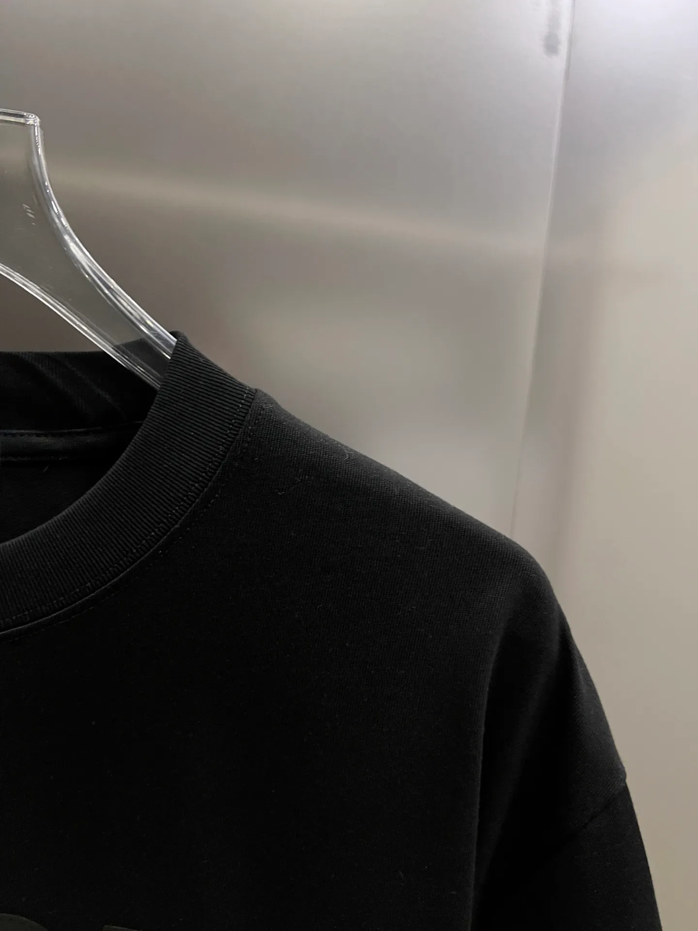 🅿️190 Dio* Dior 2025 autumn and winter new style Classic letter thick plate three-dimensional silicone technology Simple and elegant Customized double yarn plain cotton fabric Short-sleeved T-shirt Same style for men and women Size S M L XL XXL Five sizes black white