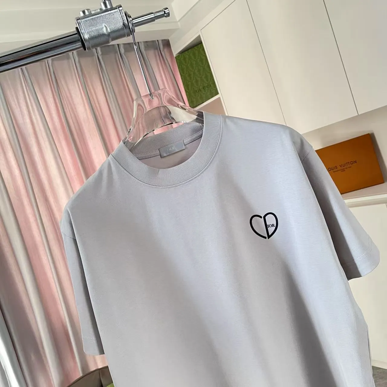 🅿️170 Dio Dior 2025 new summer style love letter three-dimensional silicone printing short-sleeved T-shirt customized fabric 300g same style for men and women Color: black white rose red iron gray Size: S M L XL XXL five sizes ​