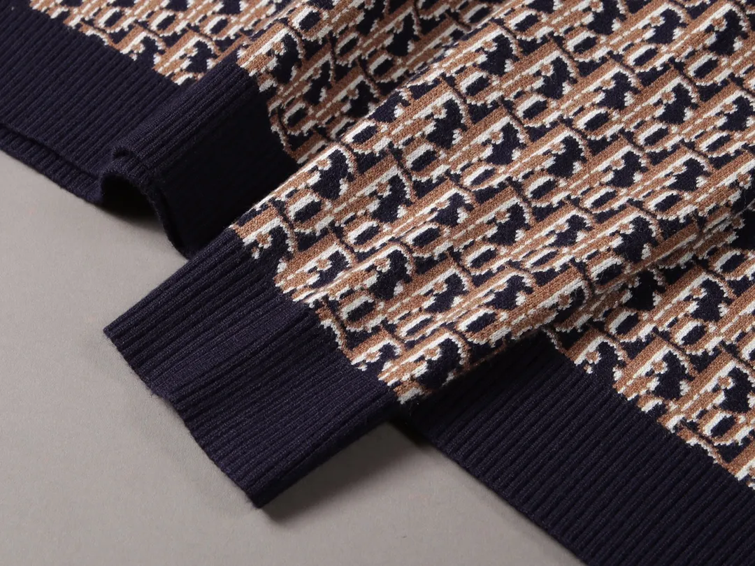 🅿️250 DIO•R, sweater, style number M2175#, size: M-XXXL, fabric: Modal. Anti-pilling, color: khaki