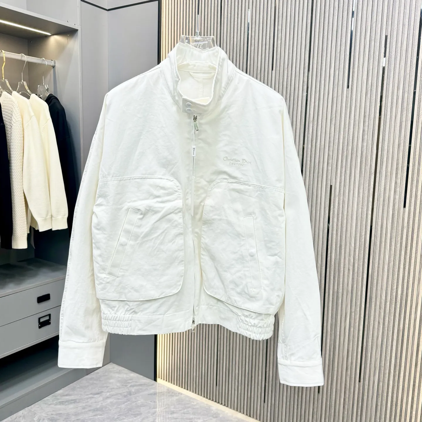 🅿️460 Dior 2025 autumn and winter new cotton combed fabric, three-dimensional pockets with logo embroidery on the front, dropped shoulder waist style hardware original 1:1 restoration, fine workmanship, handmade cloth buckles, full of details, same style for men and women SMLXL