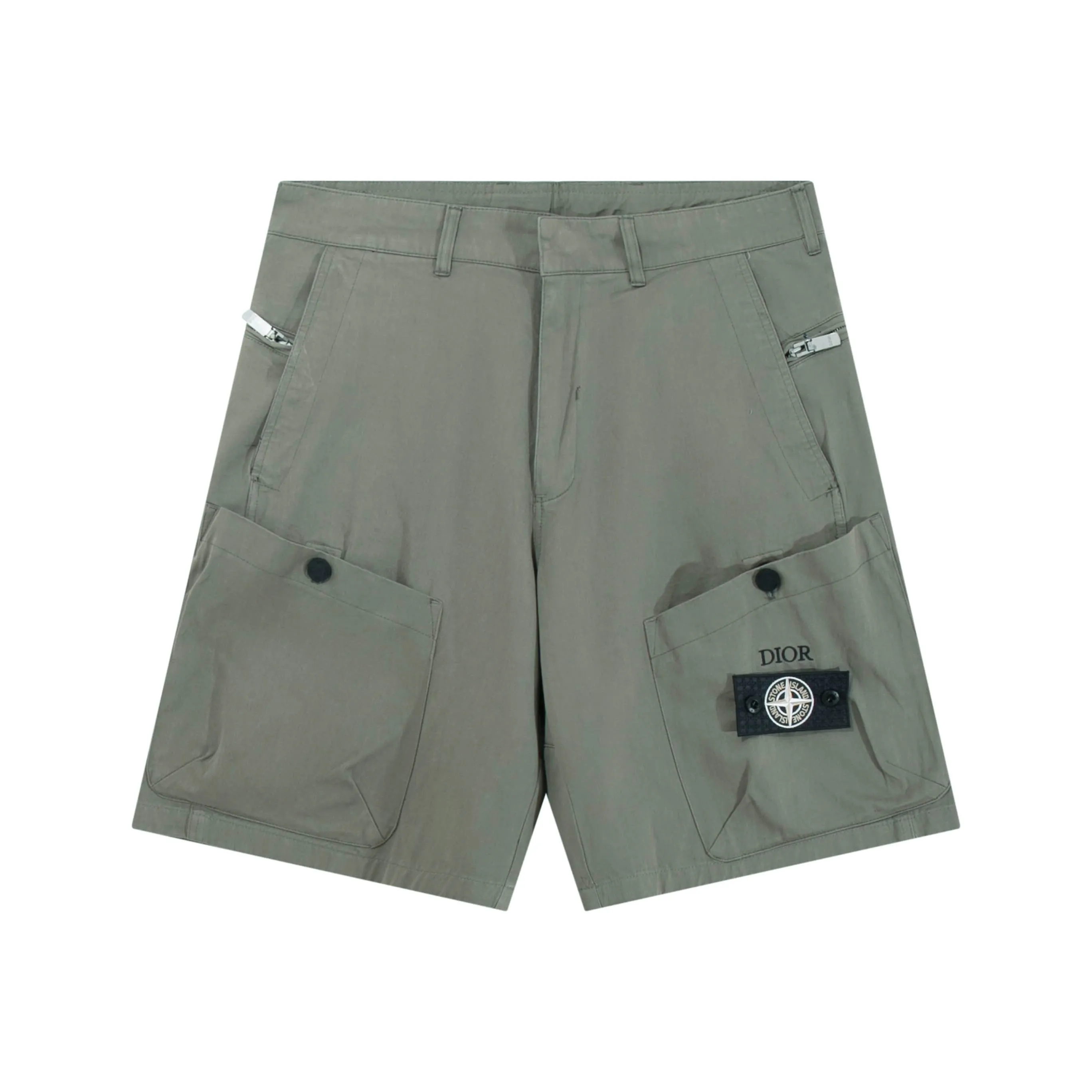 🅿️290 high quality new Diox Stone Island co-branded logo shorts The fabric is made of custom-made woven fabric, which is silky and super soft compared to the original. The texture and strands of the fabric are clear and obvious, and the drape is first-class. The workmanship is exquisite and meets the foreign trade export standards. There are 4.5 stitches per centimeter. Every seam is pressed with open stitching, and the stitching is as neat as a ruler. , Made of woven floral cotton ribbon, the weaving is tight and soft to the touch. The embroidery process uses Behringer embroidery machine, which makes the embroidery colors more full and the embroidery more three-dimensional. The upper body effect is good, the same style for men and women, simple and versatile, purchasing heavyweight items, feel free to compare the quality of any on the market! Size: xs-l