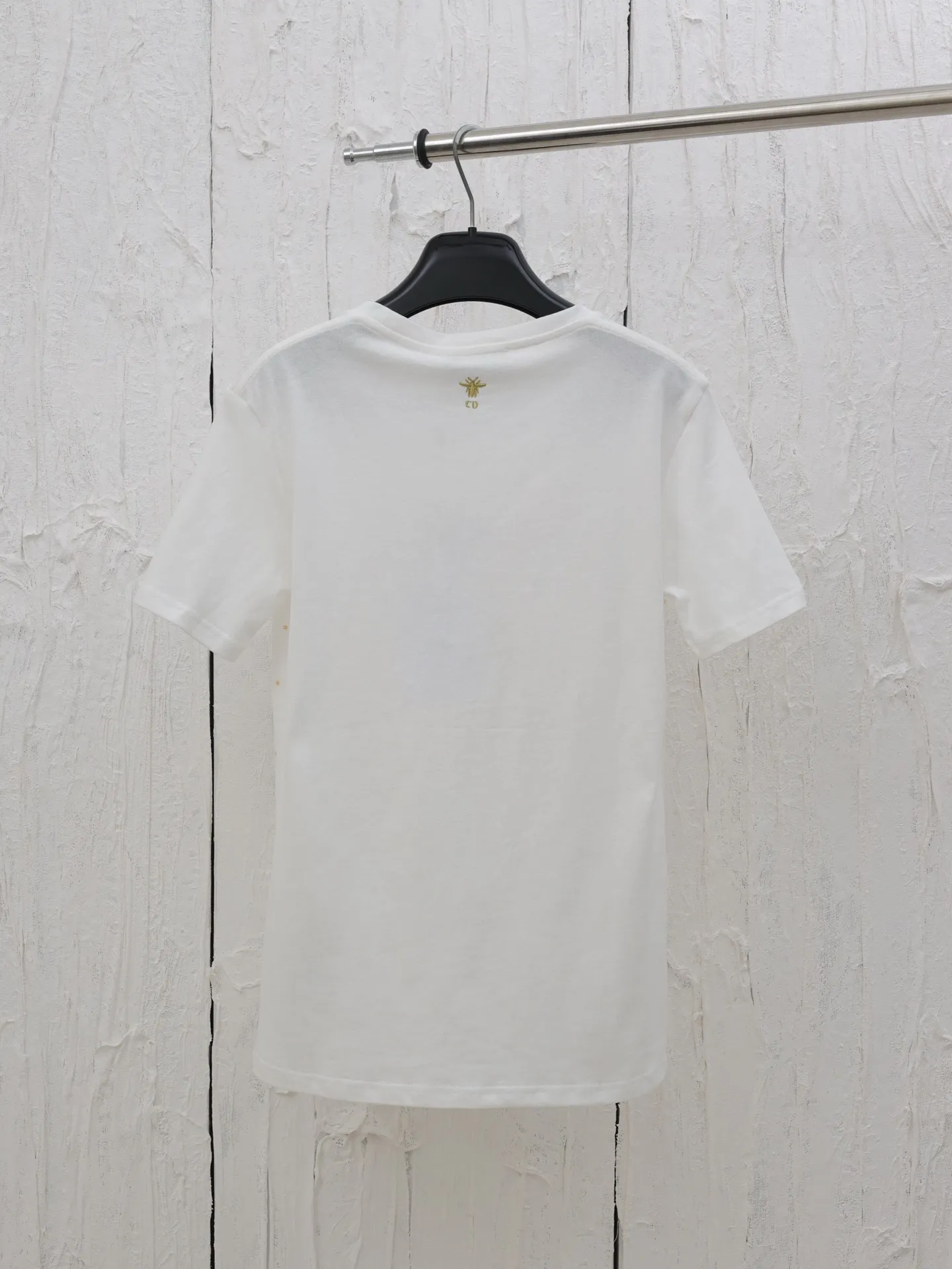 🅿️290 Dio*/Dior 25 new gold star and moon heavy embroidery short-sleeved T-shirt. Made of imported washed pure cotton fabric with great texture, customized with heavy craftsmanship, three-dimensional embroidery + printing + beaded platinum nebula pattern. Bai Fumei must buy high-end items, classic version, elegant and age-reducing girlish style, looks good with gauze skirt and jeans. Size: S/M/L