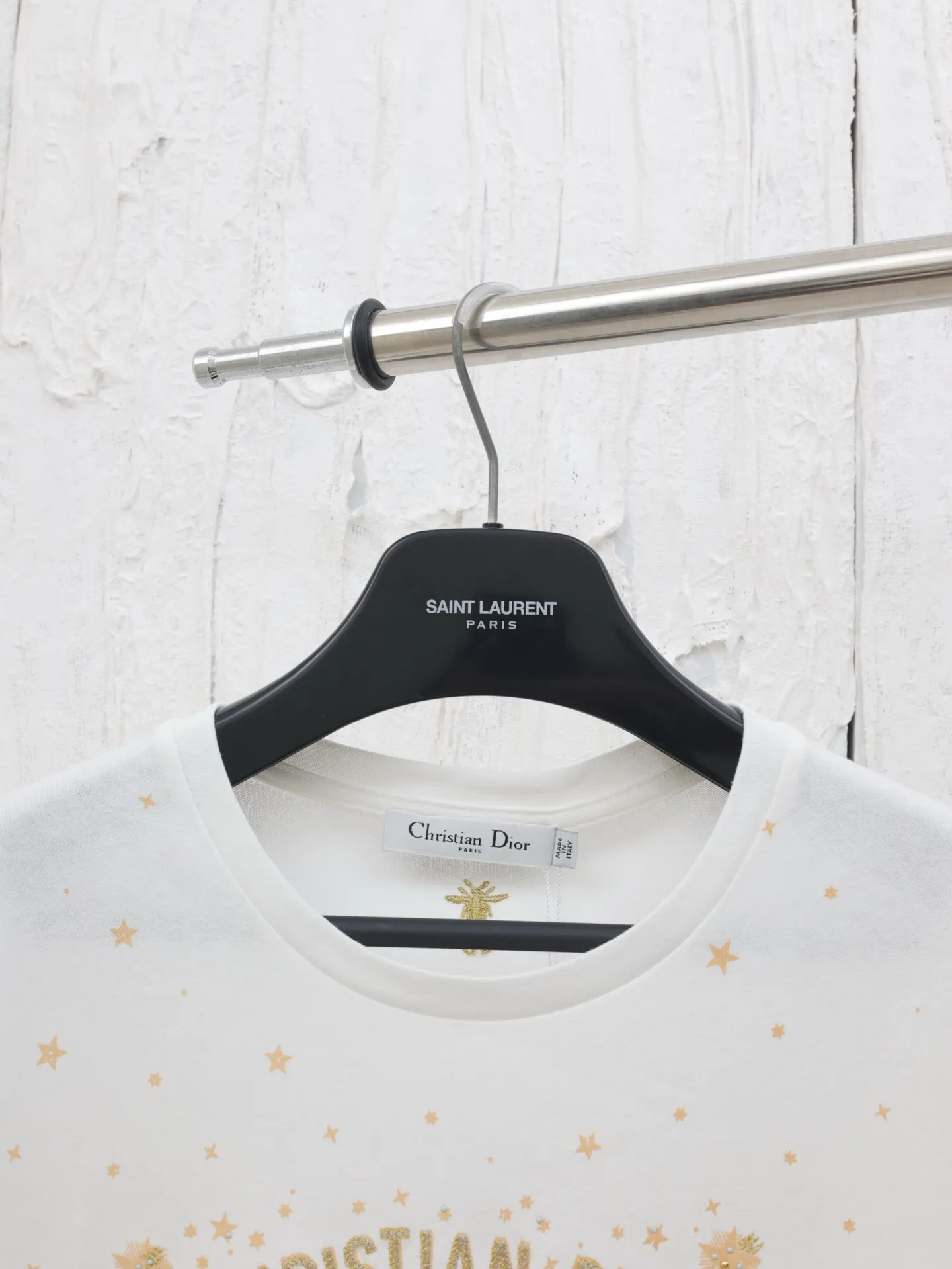 🅿️290 Dio*/Dior 25 new gold star and moon heavy embroidery short-sleeved T-shirt. Made of imported washed pure cotton fabric with great texture, customized with heavy craftsmanship, three-dimensional embroidery + printing + beaded platinum nebula pattern. Bai Fumei must buy high-end items, classic version, elegant and age-reducing girlish style, looks good with gauze skirt and jeans. Size: S/M/L