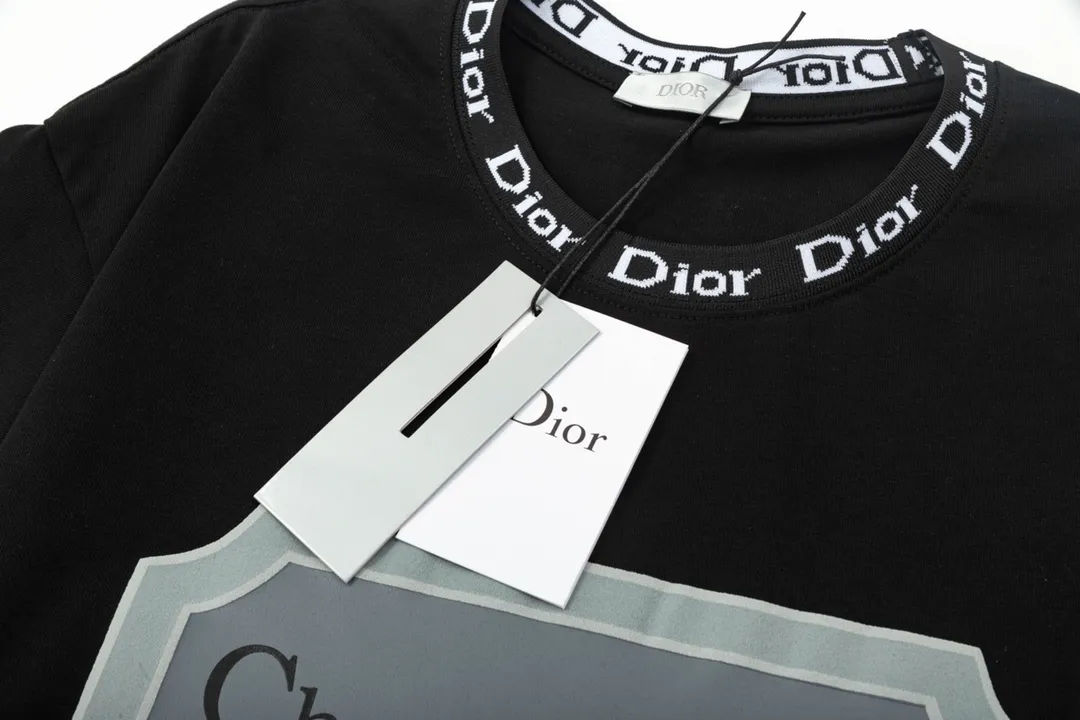 🅿️180 high version DIOR Dior 2025 early spring new style customized 310g double yarn pure cotton fabric letter logo collar chest flocking foam frame technology same style for men and women short-sleeved T-shirt Color: Black Size: S-XL