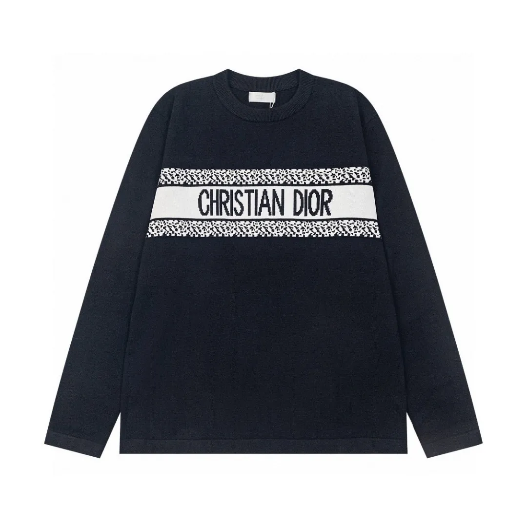 🅿️250 DIOR Classic Jacquard Knitted Sweater Casual Tops for Couples 1️⃣Dior classic series, exquisite craftsmanship, silky and super breathable fabrics, high-end and supple hand feel, spun knitted elastic fabric, light and breathable without any sense of restraint, high quality knitting, 2️⃣ It is very youthful and energetic, and can be easily controlled by both men and women. It is very in line with the fashion aesthetic concepts of today's young people, creating a casual and lazy fashion tone. It is a must-have for couples in autumn and winter! 3️⃣ Complete accessories, same style for men and women. Color: white, black Size: S, M, L, XL