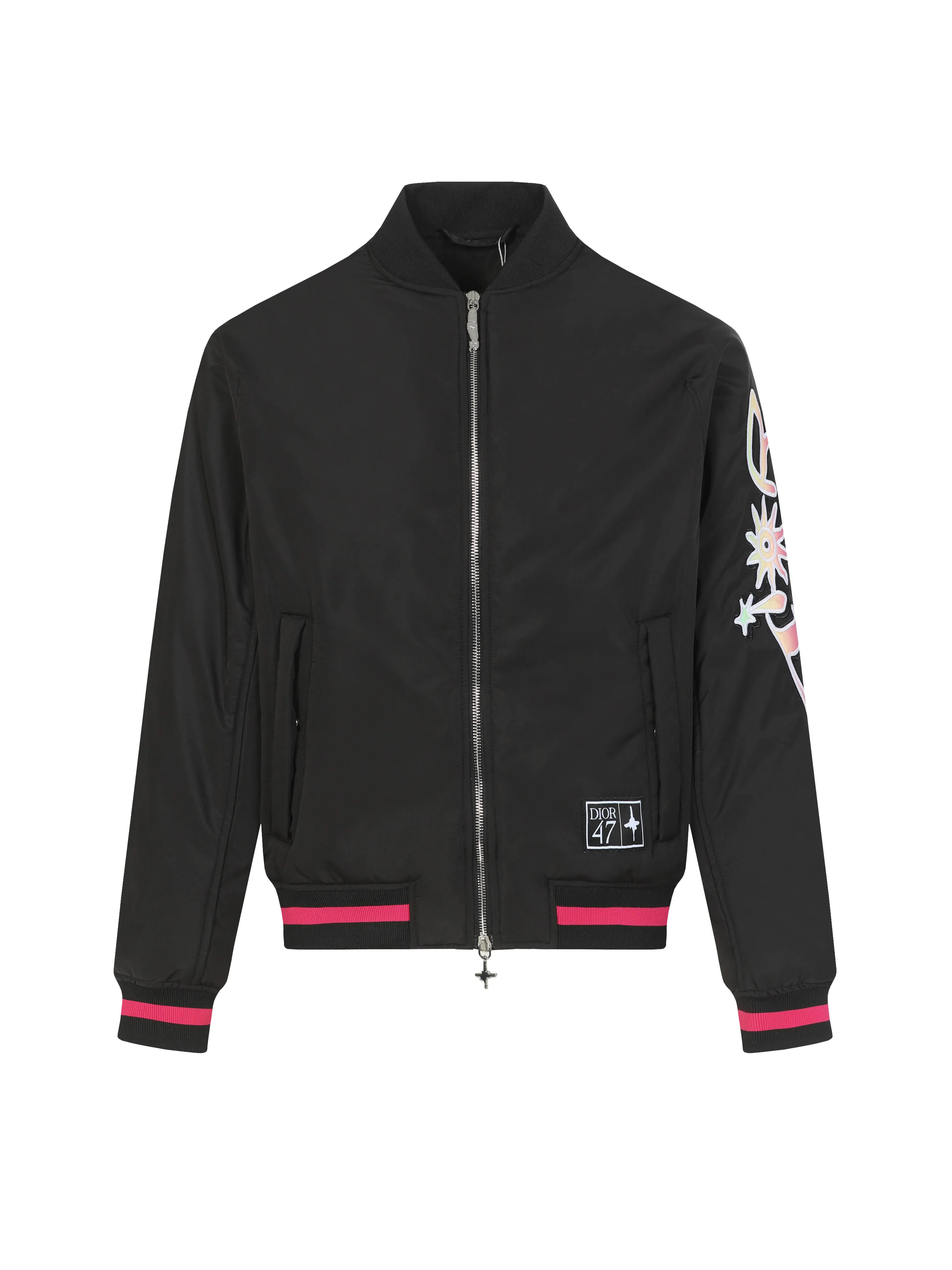 🅿️570 Dior/Dior No. 47 neon pink edge black flight jacket. This short is a new product in the 2025 autumn series, from the ANDLEWIS HLTON limited series. Crafted from black technical fabric, the sleeves feature the co-branded logo, a graphic reinterpretation of the logo. Pair it with or for a comfortable and trendy look.  Size:XS S M L