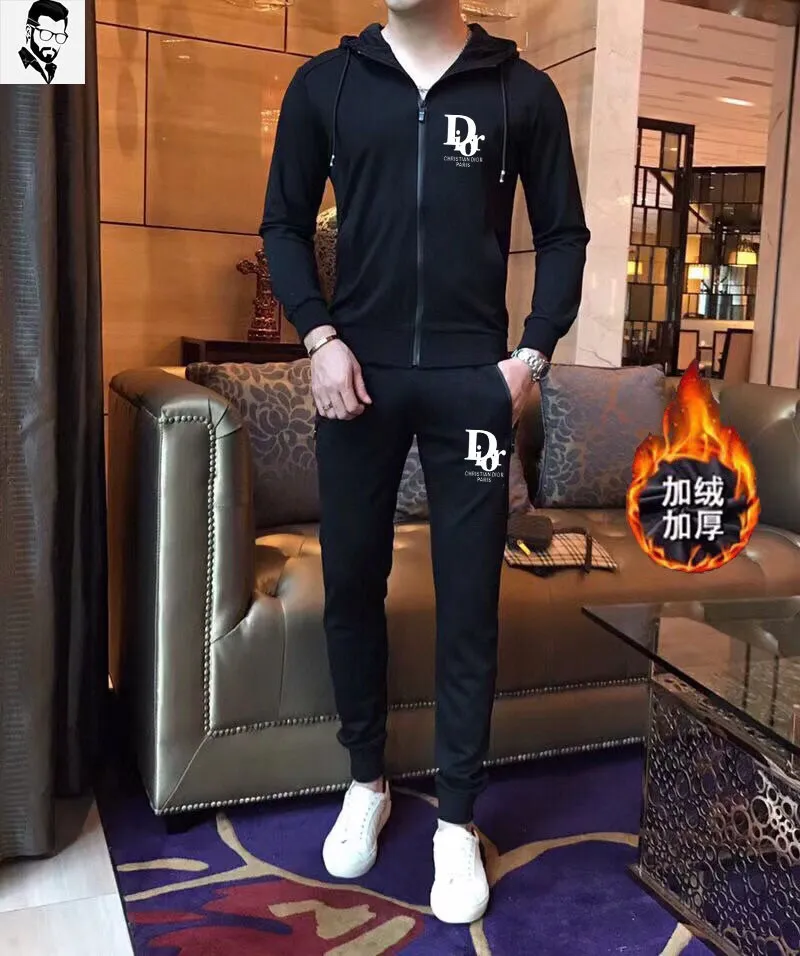 🅿️460 brand [DIOR Dior] (velvet and thickened) 2025 autumn and winter new product, celebrities' favorite fashion-flavored casual suit, clean and neat tailoring, full of urban style. Made of high-quality customized fabrics, the inner warmth is excellent, the hand feels soft and dry, and the upper body effect is crisp and stylish. The three-dimensional cutting process and the pattern are all of high standards, and the silhouette version has the right benefits! It is not tight at all, and you feel good when you put it on. So many top-quality raw materials create high-end products with unparalleled value. It is the first choice for high-end fashion people. (Size: M-4XL can wear up to 200 pounds)