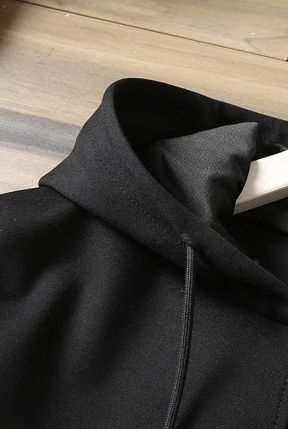 🅿️420 [DIOR Dior] (Fat Man Gospel) hot-selling suit is coming. Focus on the original version of the official website. 2025 new hot-selling cardigan sweater suit. The original order is the best product. 🇭🇰The meticulous work of top designers is dedicated to a fitting and perfect upper body effect. All-natural high-quality Roman cotton 100%, close-fitting comfort, noble and elegant! Original hardware embodies elegance and nobility! Counter size: M-5XL (maximum wear up to 220 pounds)