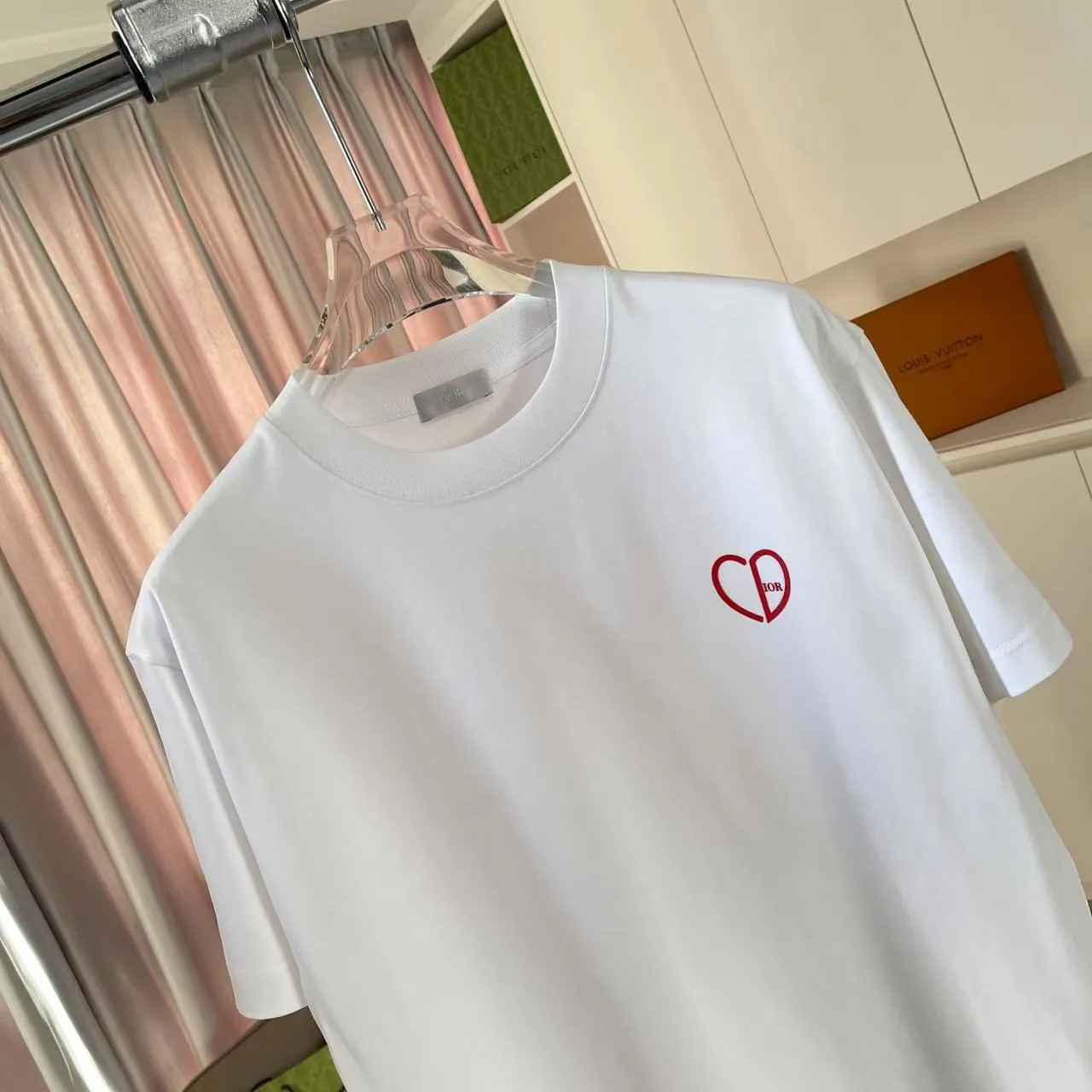 🅿️170 Dio Dior 2025 new summer style love letter three-dimensional silicone printing short-sleeved T-shirt customized fabric 300g same style for men and women Color: black white rose red iron gray Size: S M L XL XXL five sizes ​