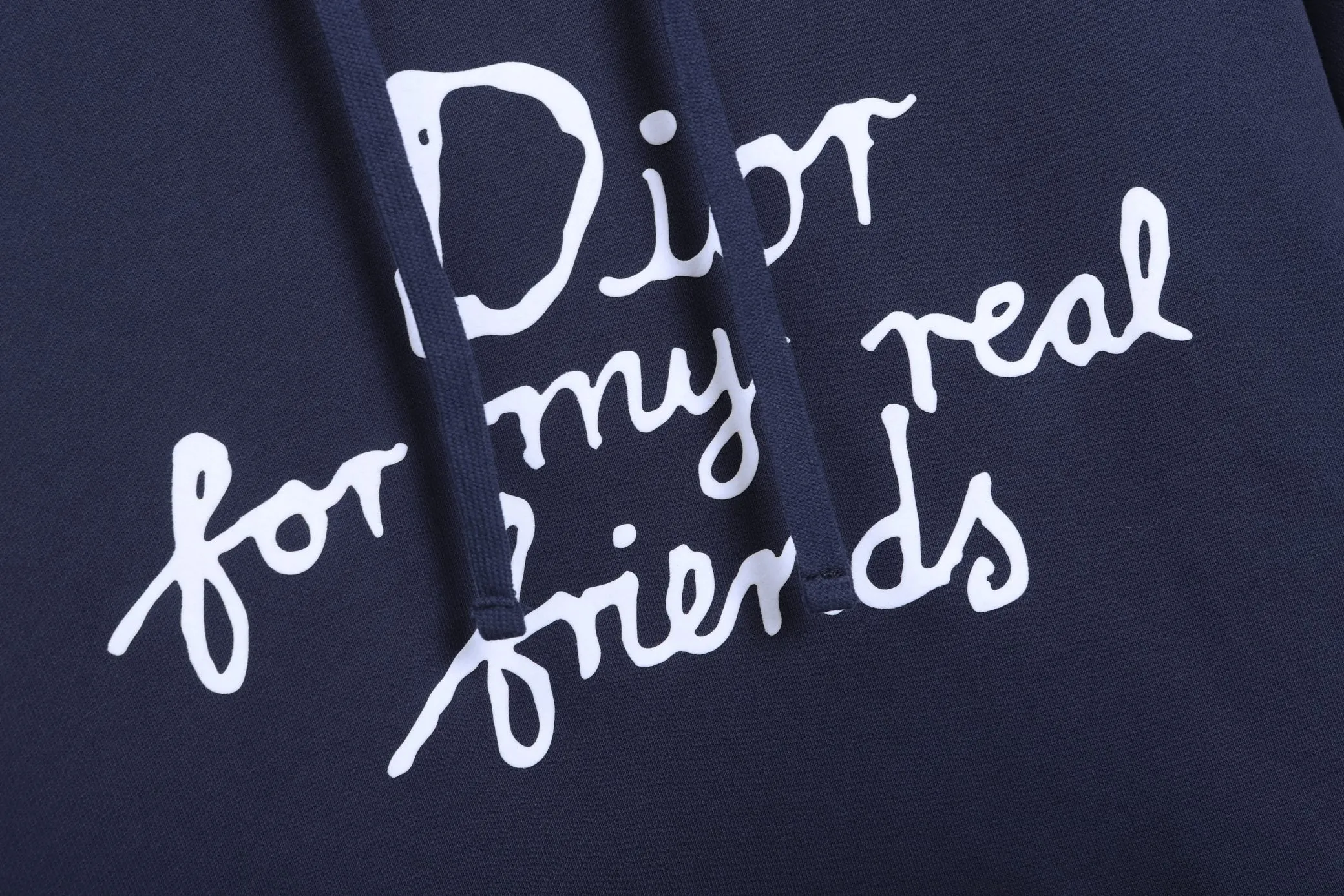 🅿️320 High quality new Dior hooded sweatshirt model number B31 * Made of 450 custom-woven and dyed high-gram weight tripe pure cotton sweatshirt fabric. The fabric feels thick and has a certain sense of self-weight. The bottom has a dense and rough terry texture. It is close to the skin and has excellent warmth retention. You will not feel any discomfort at all! *The color on the front chest is clear, with Selling's obvious logo added, and the lines are smooth and smooth without falling off and deforming when washed *This design is based on classics and simply and clearly shows the brand's high-end luxury identity. Same style for men and women 𝐂𝐎𝐋𝐎𝐔𝐑: black, white blue 𝐒𝐈𝐙𝐄: S- xl