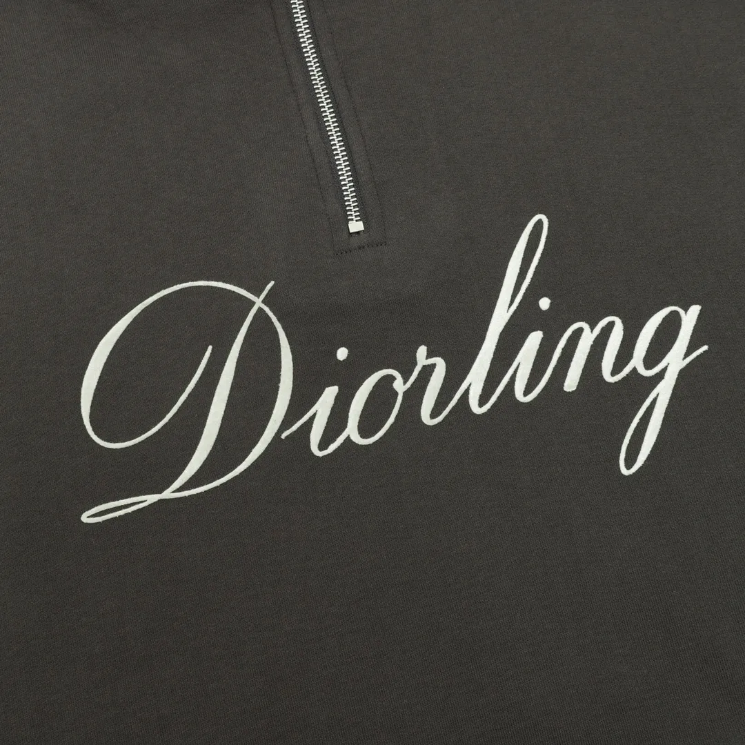 🅿️580 DIOR CD half-zip stand-up collar sweatshirt with letter print on the chest. Purchased for 15500. Authentic. 420g combed cotton fleece sweatshirt material, trendy brand stretch rib, flocking printing, fabric wash, customized accessories, loose fit. Size: S-XL