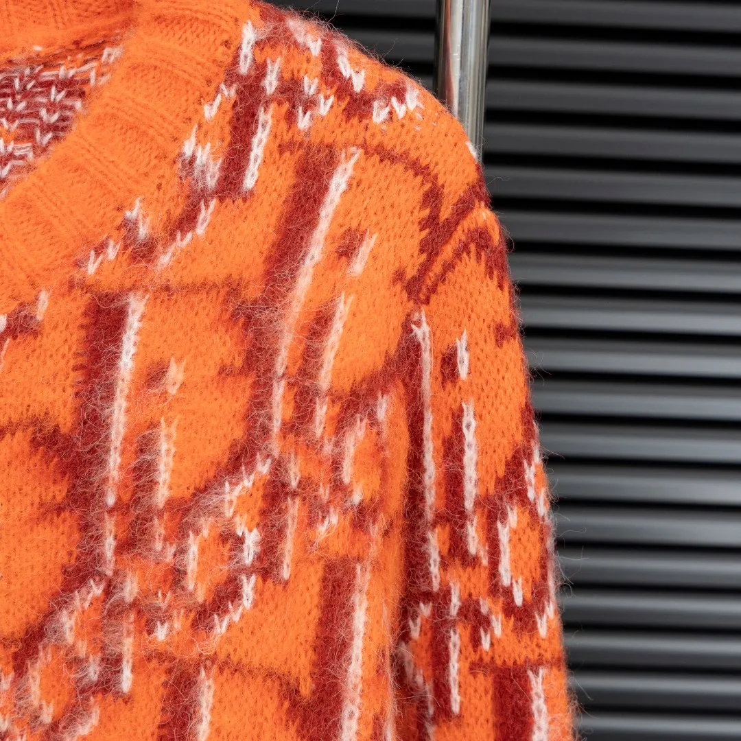 🅿️380 Style: DIOR Dior all-over printed cardigan seahorse wool knitted long-sleeved sweater Size: S-XXL Fabric: Wool blend Accessories: Full set of customized original accessories No gender distinction, same style for men and women
