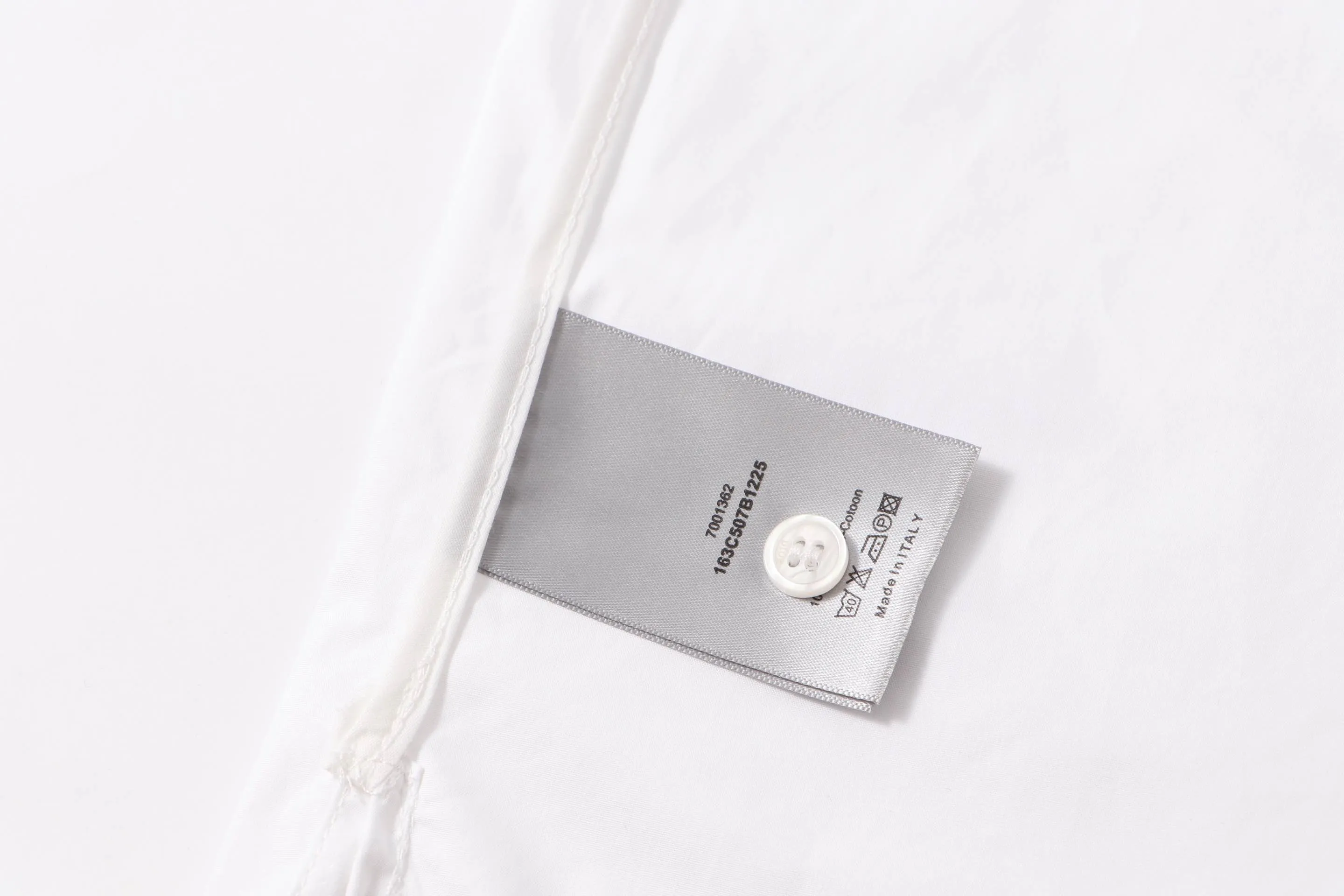 🅿️260 High quality and new Dior 25ss lily of the valley embroidered short-sleeved shirt Dior's new cotton poplin lily of the valley embroidered shirt is made of cotton fabric with lily of the valley embroidery design on the chest Size: xs-l