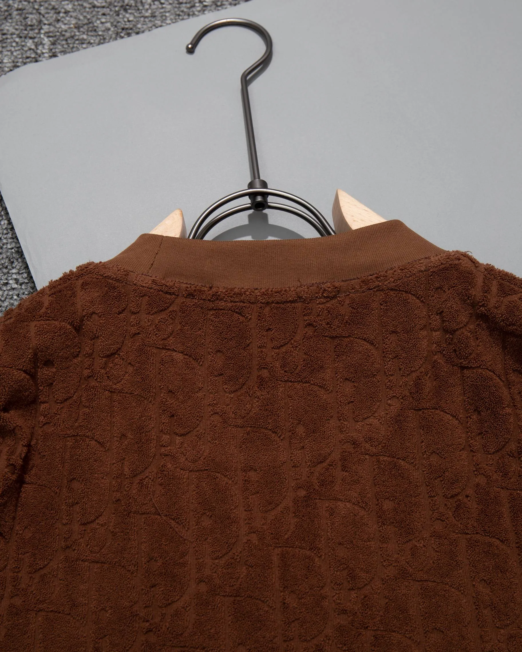 🅿️200 DIOR round neck triangle short-sleeved T-shirt made of cloth LOGO velvet fabric, official synchronization, 1:1 original mold opening, fashionable personality, versatile trend, pure original quality, original washed fabric, tag, collar label, washed wheat, complete three labels, color: black, white, coffee, purple, size: S M L XL