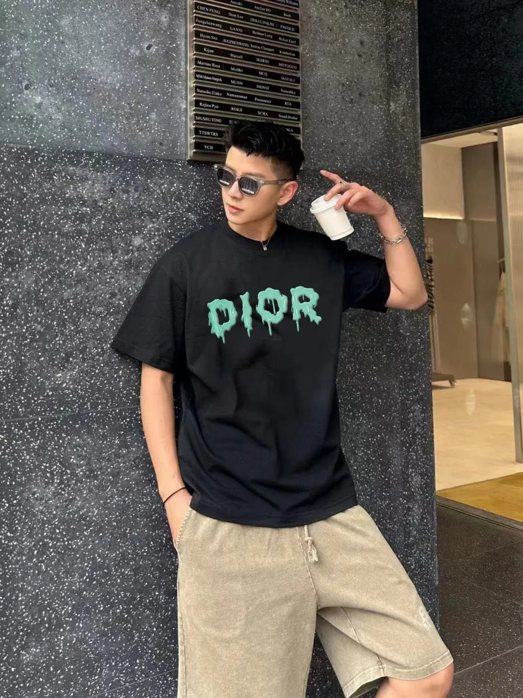 🅿️170 [DIOR Dior] 2025FW short-sleeved T-shirt LOGO printing High-end 26s double yarn 300g fabric Heavy fabric Customized frame ribbing in the same cylinder and dyeing Complete three standards Same style for men and women Color: Black White Size: S M L XL 2XL