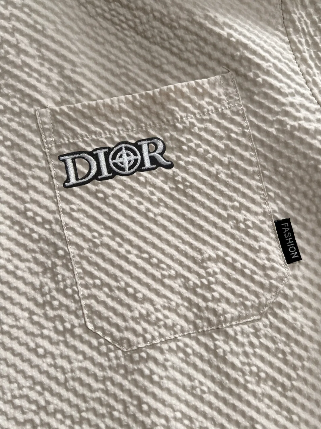 🅿️500 Next day shipping High-quality suit Dior 2025 new summer casual suit, exquisite and high-end details, full of high-end feeling. Customized high-end liquid ammonia cotton fabric, the upper body is crisp and stylish, comfortable and not tight. The clean and neat tailoring is full of urban style, which makes you feel good when you wear it. It is the first choice for high-end fashion people, and the upper body effect is super good-looking! Size: M-5XL.