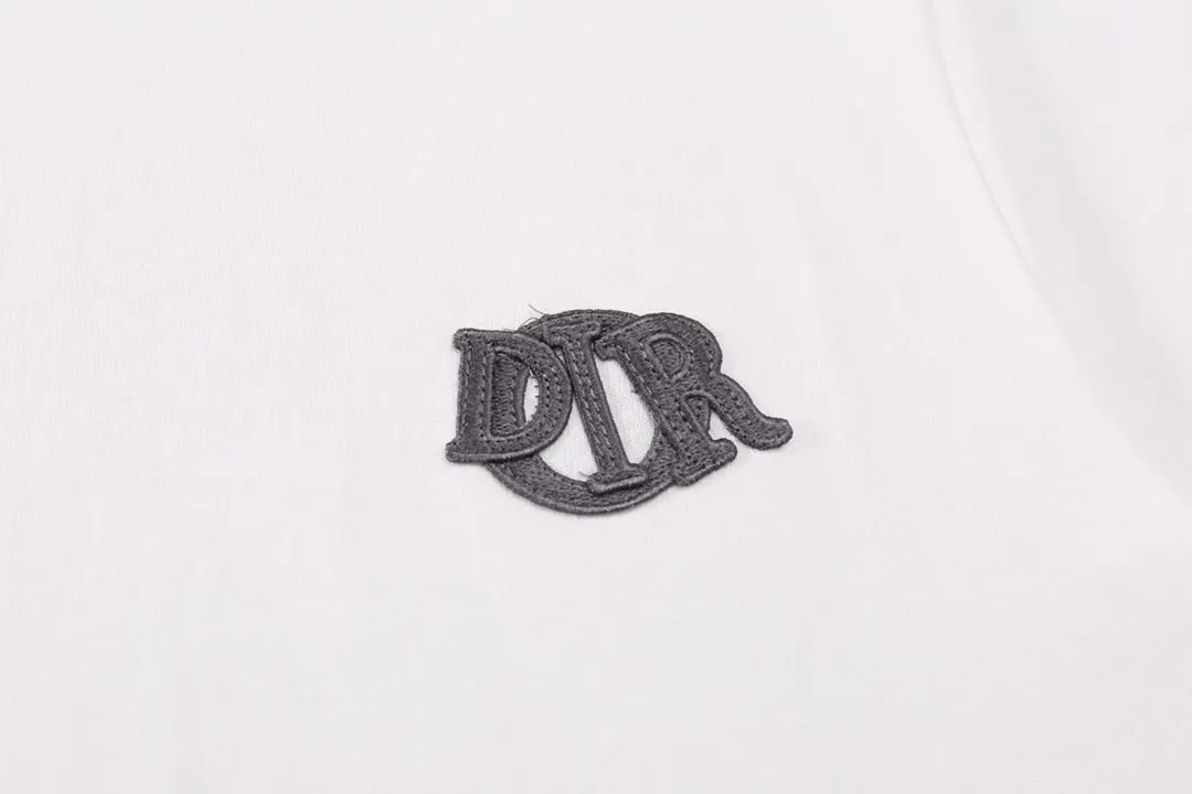🅿️200 High-quality new DIOR-Dior-graphic design reinterprets the classic patch letter Dior logo short-sleeved T-shirt Size: XS-L