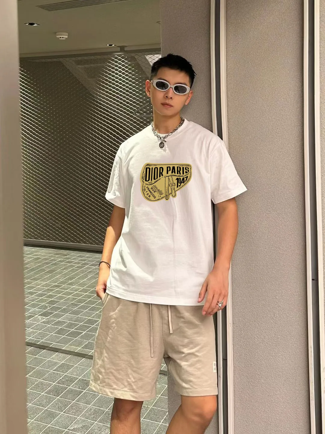 🅿️170 [DIOR Dior] 2025FW short-sleeved T-shirt LOGO printing High-end 26s double yarn 300g fabric Heavy fabric Customized frame ribbing in the same cylinder and dyeing Complete three standards Same style for men and women Color: Black White Size: S M L XL 2XL