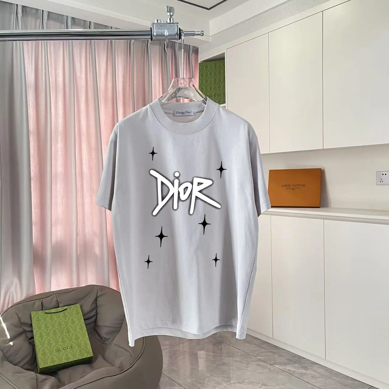 🅿️170 Dio*2025 autumn new style Personalized letter logo printing Short-sleeved T-shirt Customized fabric 300g Same style for men and women Color: black white lake green iron gray Size: S M L XL XXL five sizes