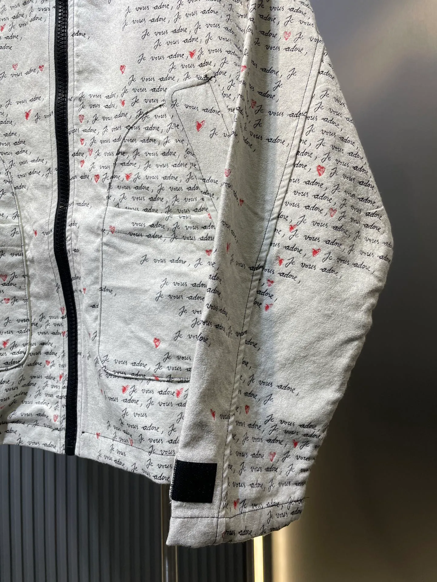 🅿️420 DIO 24SS limited series jacket ~ The silhouette of the jacket turns the upper body into a paper doll instantly. Paired with the pants and skirts of the same series, the whole body is more harmonious. It does not limit the body shape. The upper body is easy to wear. 1 color and 3 sizes SML...