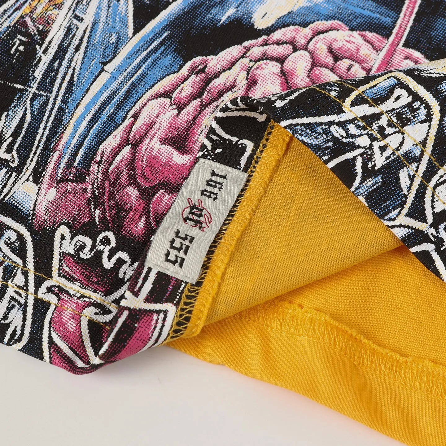 5115# Golden I P106 Godspeed cross-border American rock and roll street washed retro style short-sleeved T (craft printing) fabric (fabric) 32-count combed double yarn 240 grams weight code number (size): S-M-L-XL color (colour): golden yellow