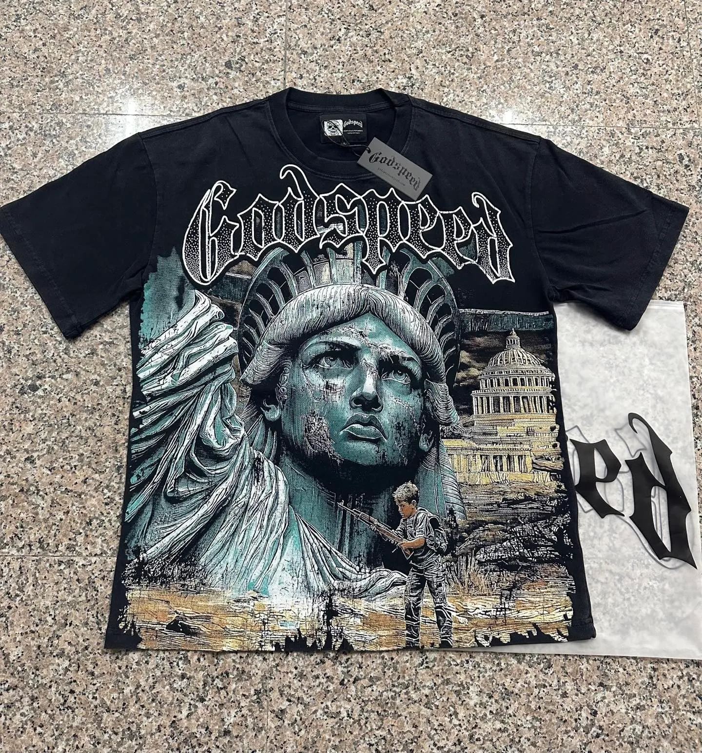 6133# Washed black I P116 Real stock (American fashion niche) Godspeed cross-border American rock street washed retro style short-sleeved T (craft printing) Fabric (fabric): 32 counts combed double yarn 250 grams weight Size (size): S-M-L-XL Color (colour): Washed black