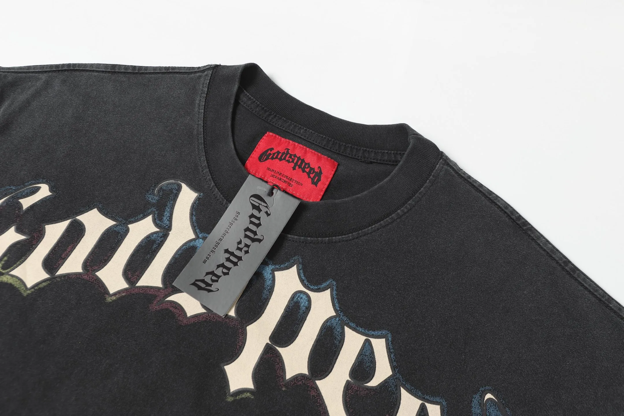 6018#washed black｜P116 Godspeed cross-border American rock and roll street washed retro style short-sleeved T (craft printing) fabric (fabric): 32 count combed double yarn 250g weight size (size): S-M-L-XL color (colour): washed black 👉