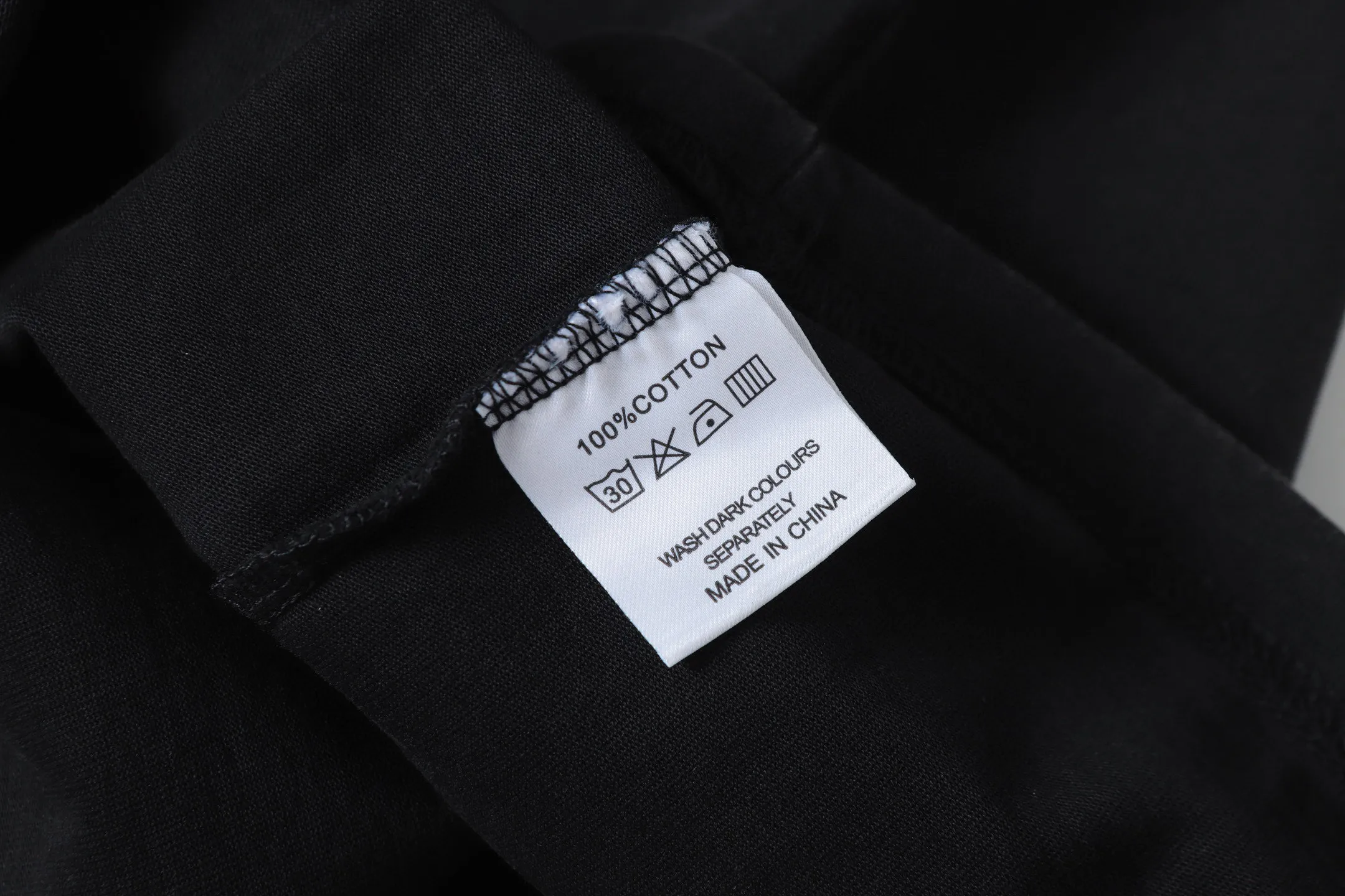 6135# washed black I P116 real stock (American trendy niche) Godspeed cross-border American rock street washed retro style short-sleeved T (craft printing) fabric (fabric): 32 counts combed double yarn 250 grams weight code (size): S-M-L-XL color (colour): washed black