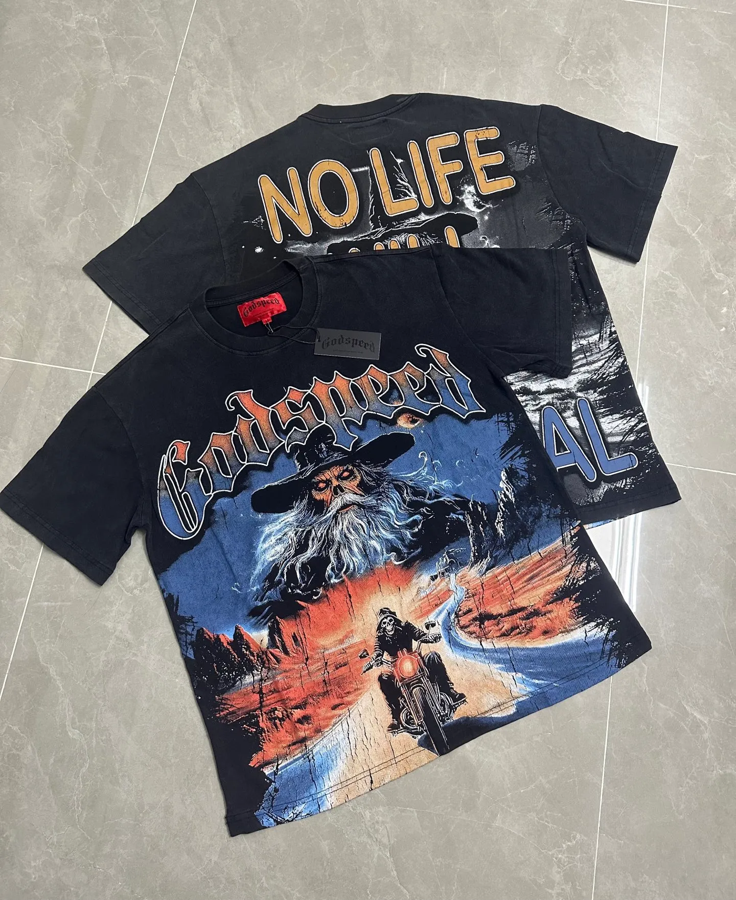6303# Washed black I P116 Real stock (American fashion niche) Godspeed cross-border American rock street washed retro style short-sleeved T (craft printing) Fabric (fabric): 32 counts combed double yarn 250 grams weight Size (size): S-M-L-XL Color (colour): Washed black