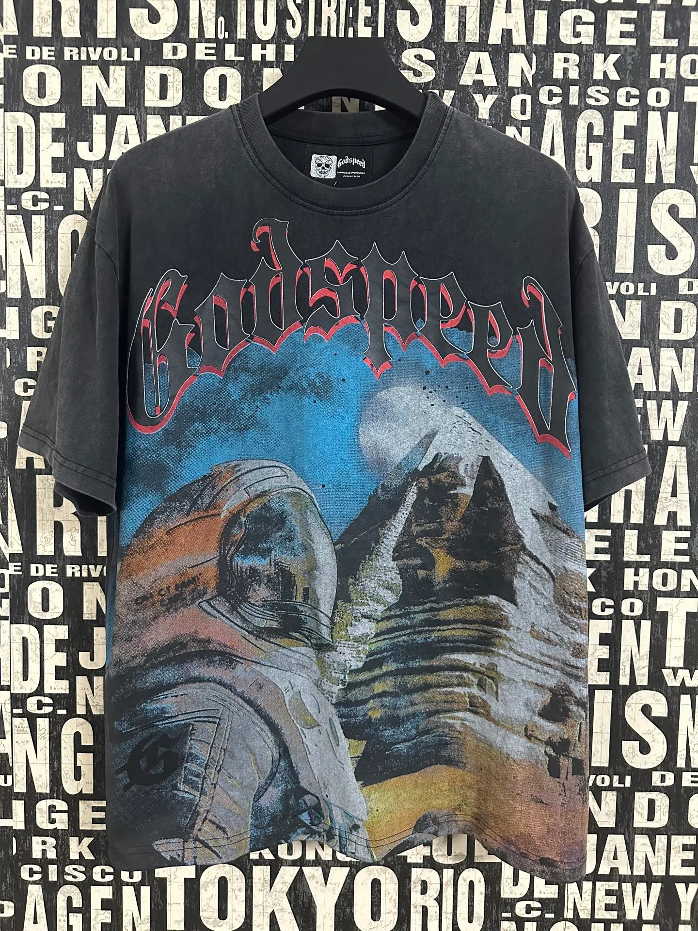 6041# washed black｜P116 Godspeed cross-border American rock and roll street washed retro style short-sleeved T (craft printing) fabric (fabric): 32 count combed double yarn 250 grams weight code (size): S-M-L-XL color (colour): washed black 👉