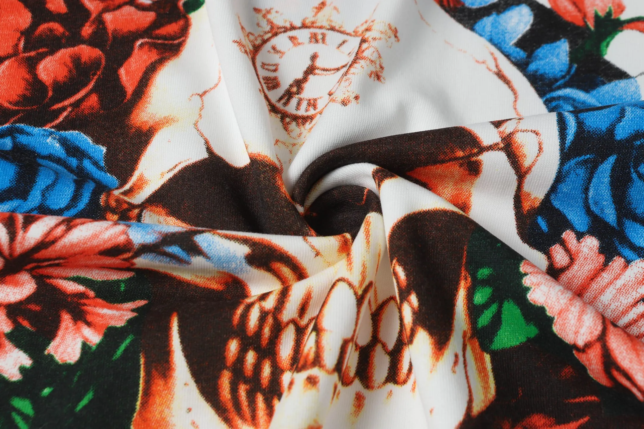 5046# White/Apricot｜P104 Godspeed cross-border American rock and roll street washed retro style short-sleeved T (craft printing) fabric (fabric) 32 counts combed double yarn 240 grams weight code number (size): S-M-L-XL color (colour): apricot.white