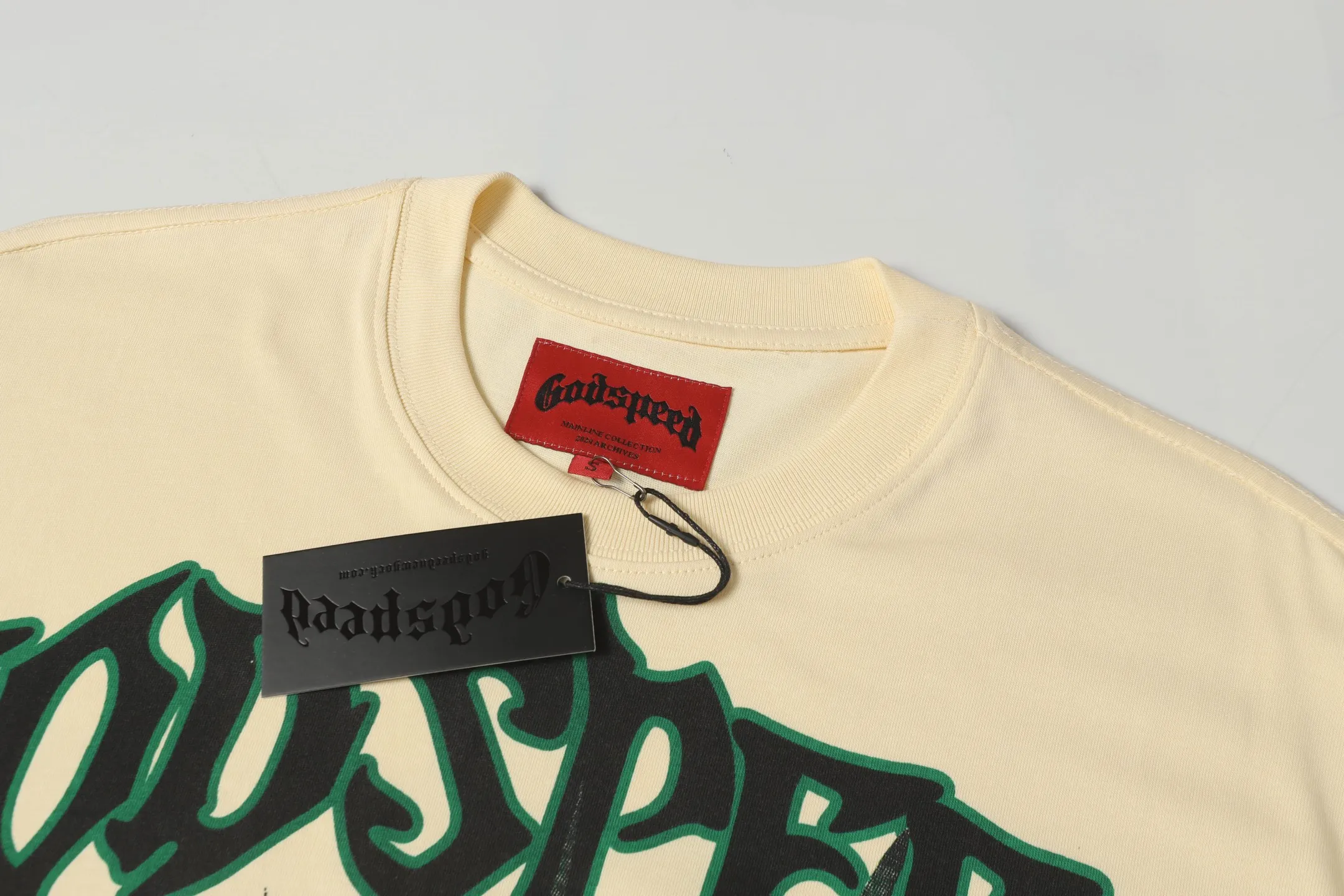 5043#apricot|P104 Godspeed cross-border American rock and roll street washed retro style short-sleeved T (craft printing) fabric (fabric) 32-count combed double yarn 240 grams weight code number (size): S-M-L-XL color (colour): apricot