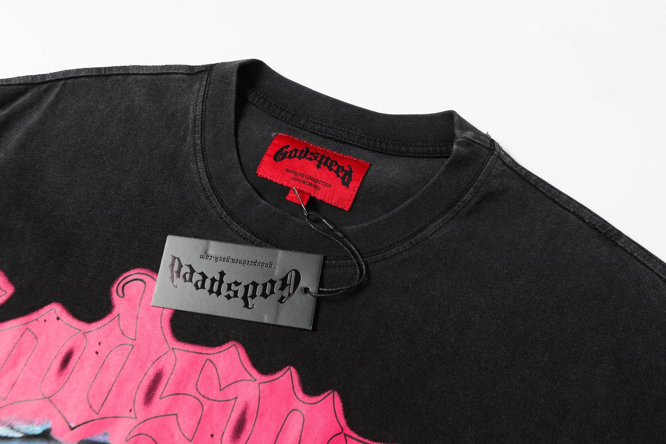 6042# washed black｜P116 Godspeed cross-border American rock and roll street washed retro style short-sleeved T (craft printing) fabric (fabric): 32 count combed double yarn 250 grams weight code (size): S-M-L-XL color (colour): washed black 👉