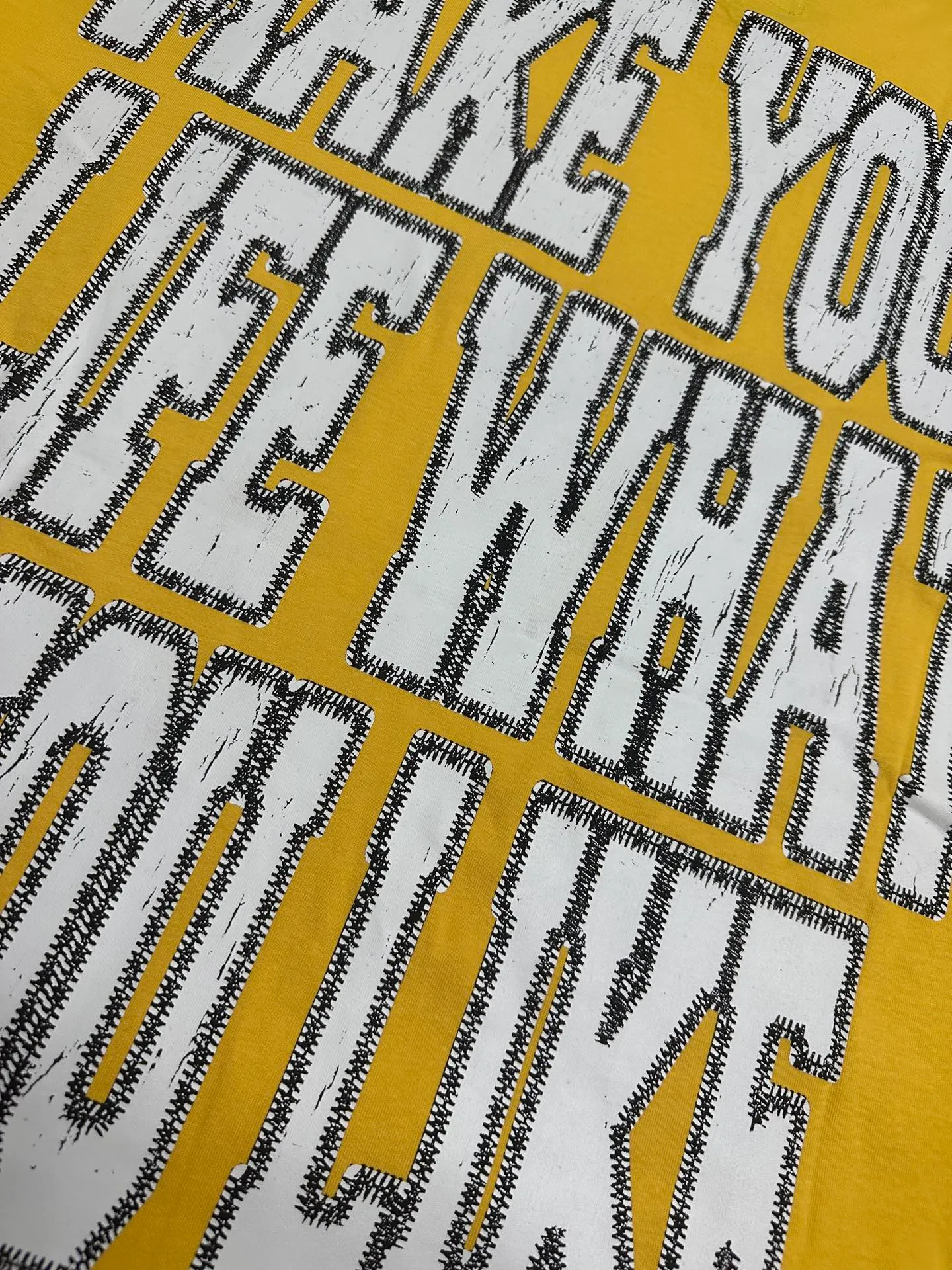 5132# Yellow I P106 Real stock (latest model) Godspeed cross-border American rock and roll street washed retro style short-sleeved T (craft printing) Fabric (fabric): 32 counts combed double yarn 240 grams weight Size (size): S-M-L-XL Color (colour): Yellow