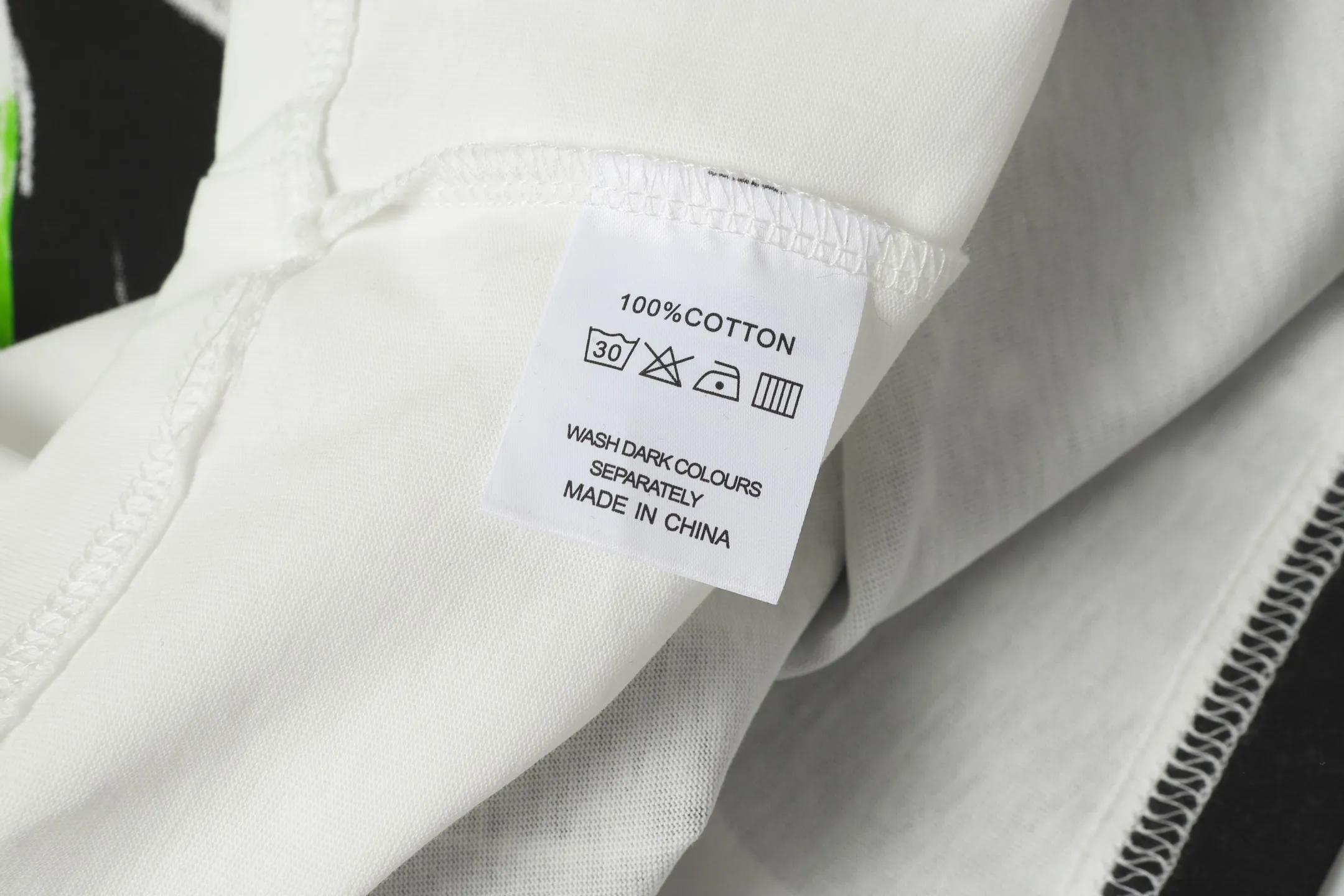 5037#White/Apricot｜P104 Godspeed cross-border American rock and roll street washed retro style short-sleeved T (craft printing) fabric (fabric): 32-count combed double yarn 240 grams weight code number (size): S-M-L-XL color (colour): white, apricot,
