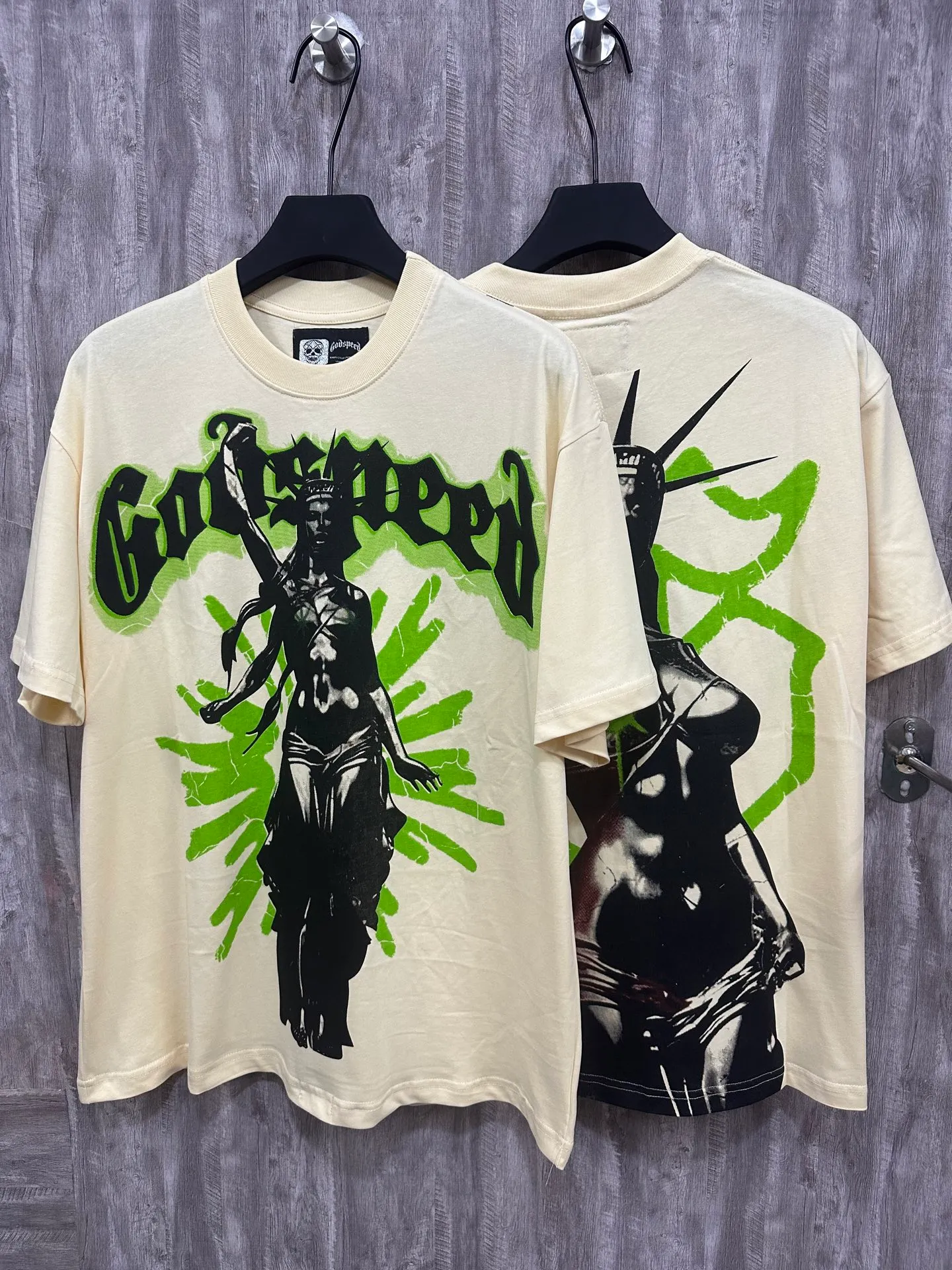 5037#White/Apricot｜P104 Godspeed cross-border American rock and roll street washed retro style short-sleeved T (craft printing) fabric (fabric): 32-count combed double yarn 240 grams weight code number (size): S-M-L-XL color (colour): white, apricot,
